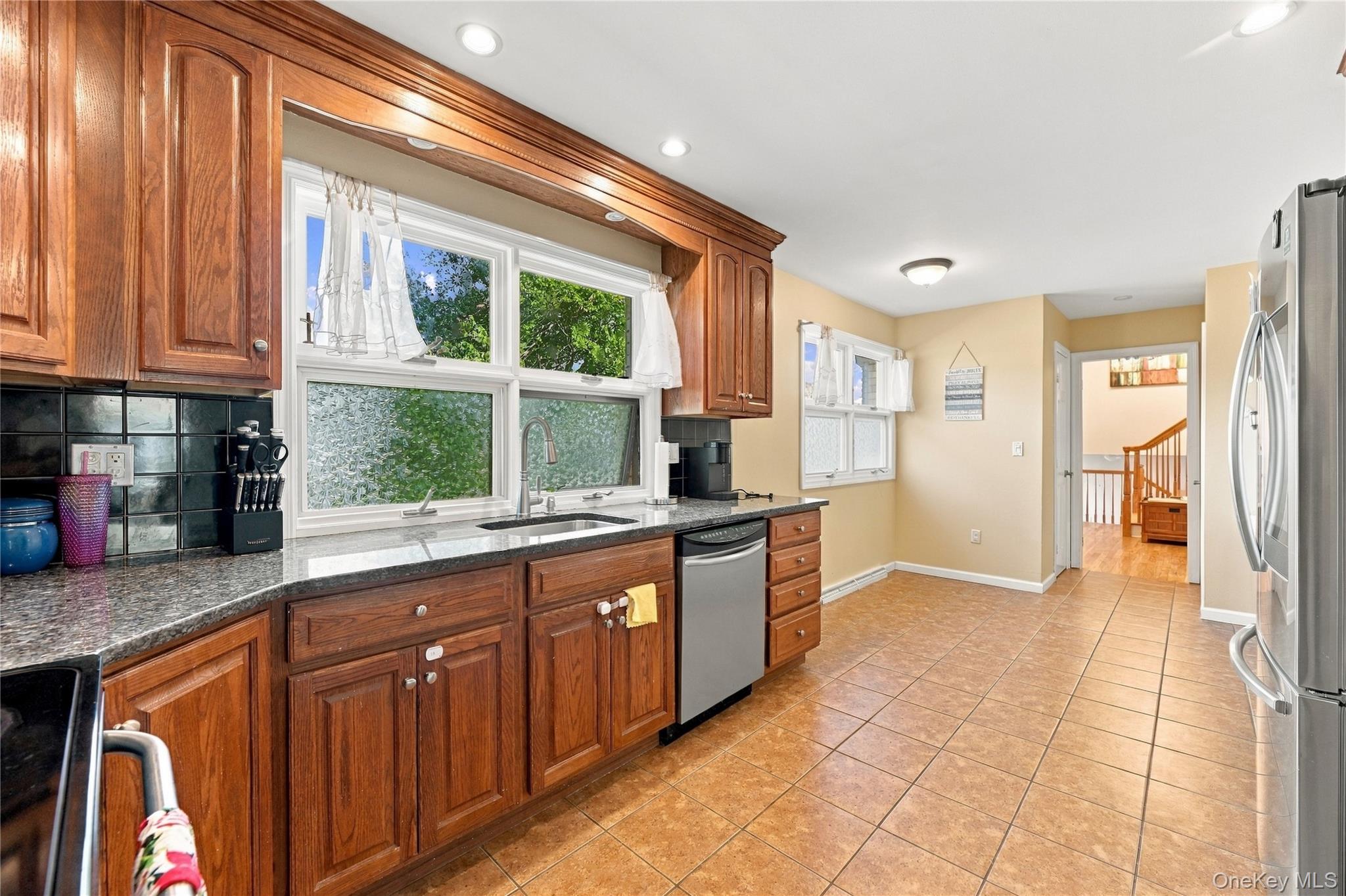 39 Clintonwood Drive – For Sale photo 13