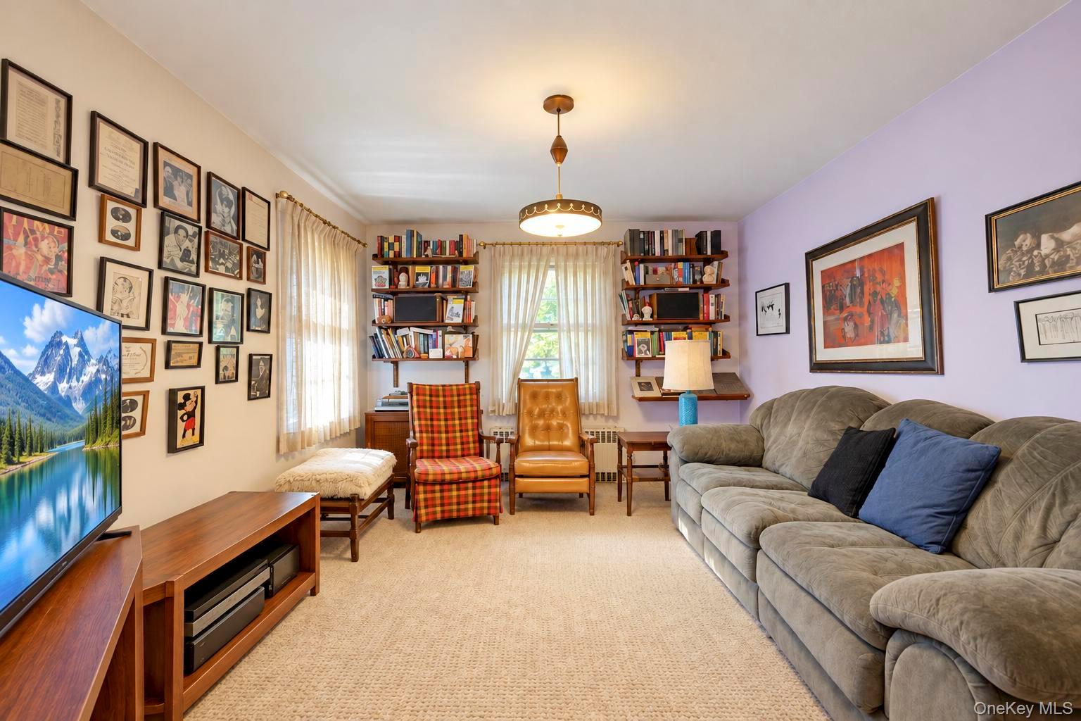 517 E Shore Road – For Sale photo 17
