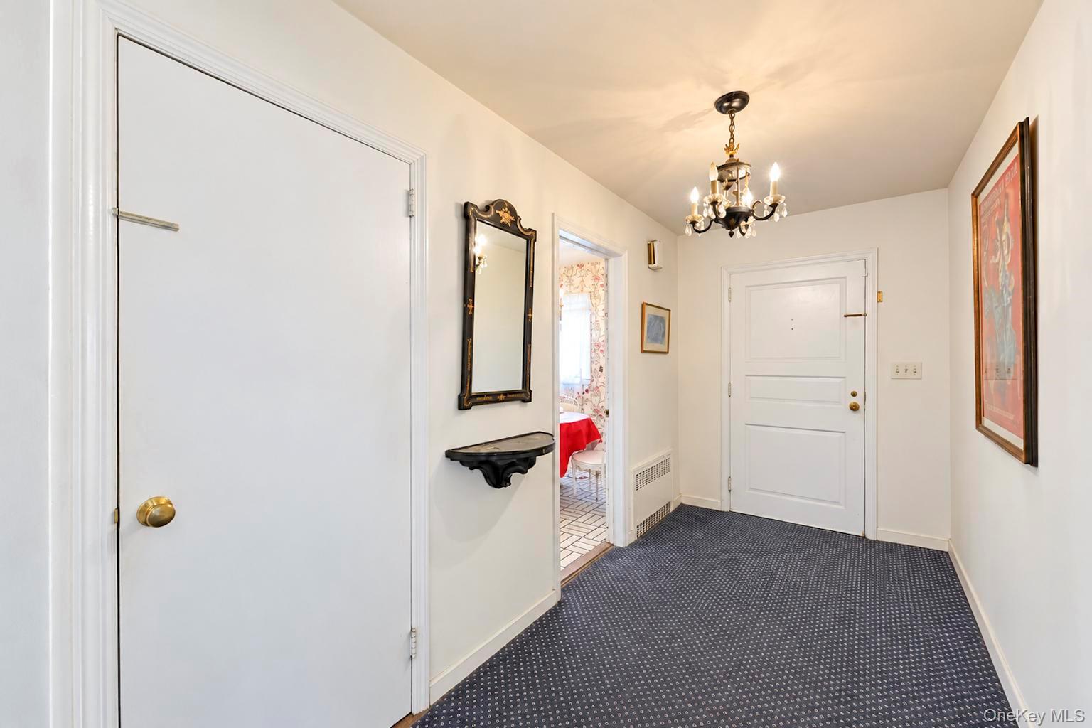 517 E Shore Road – For Sale photo 4