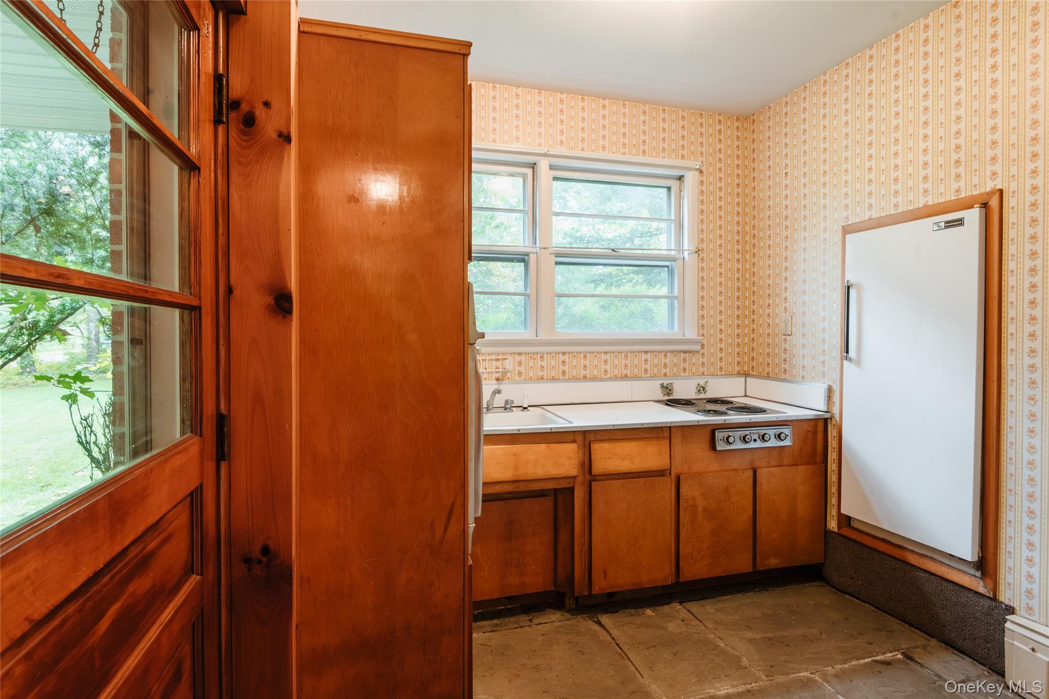 13 Edgewood Drive – For Sale photo 27