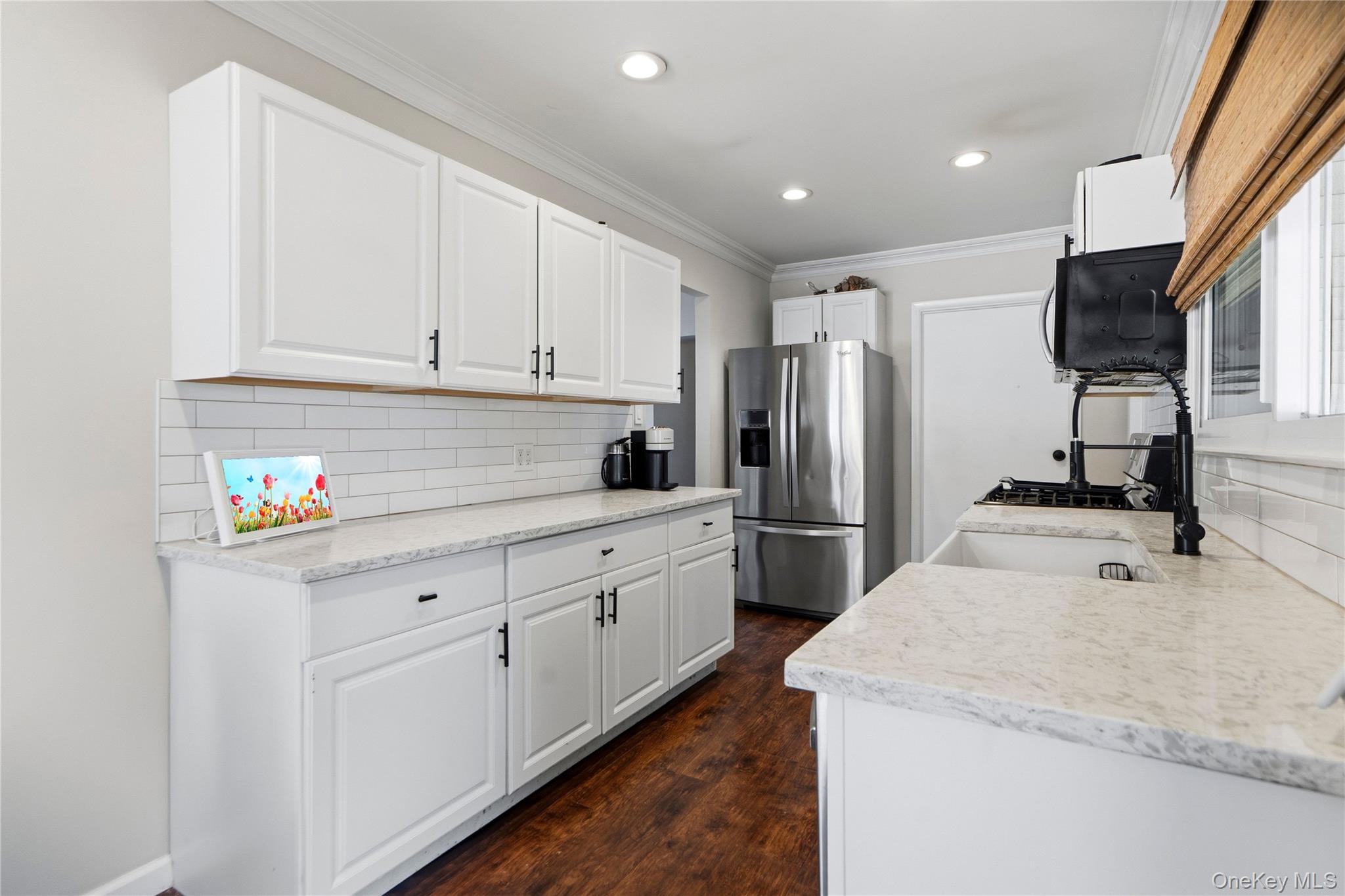 162 Carlls Path – For Sale photo 11