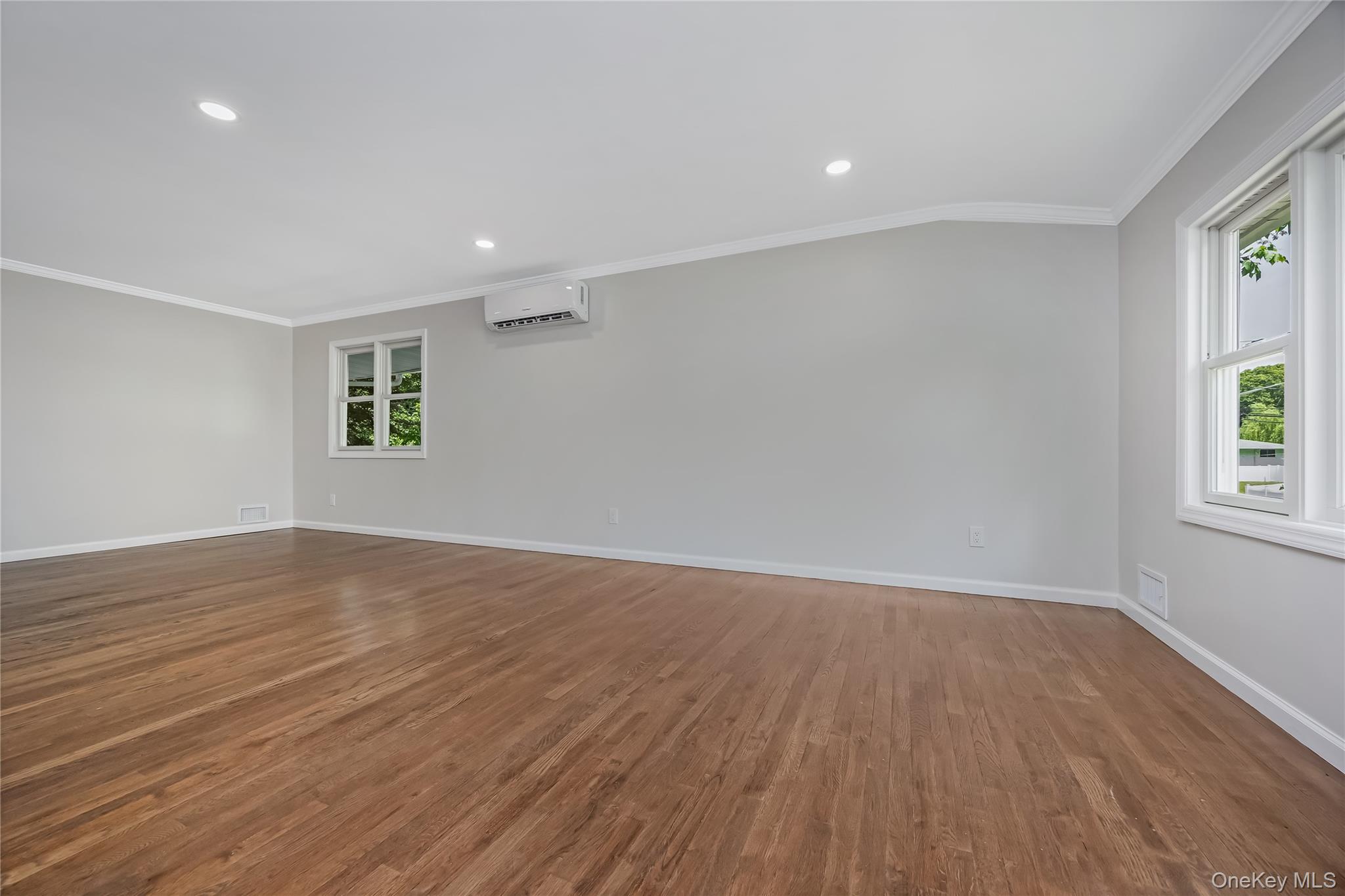 145 Lenore Lane – For Sale photo 5