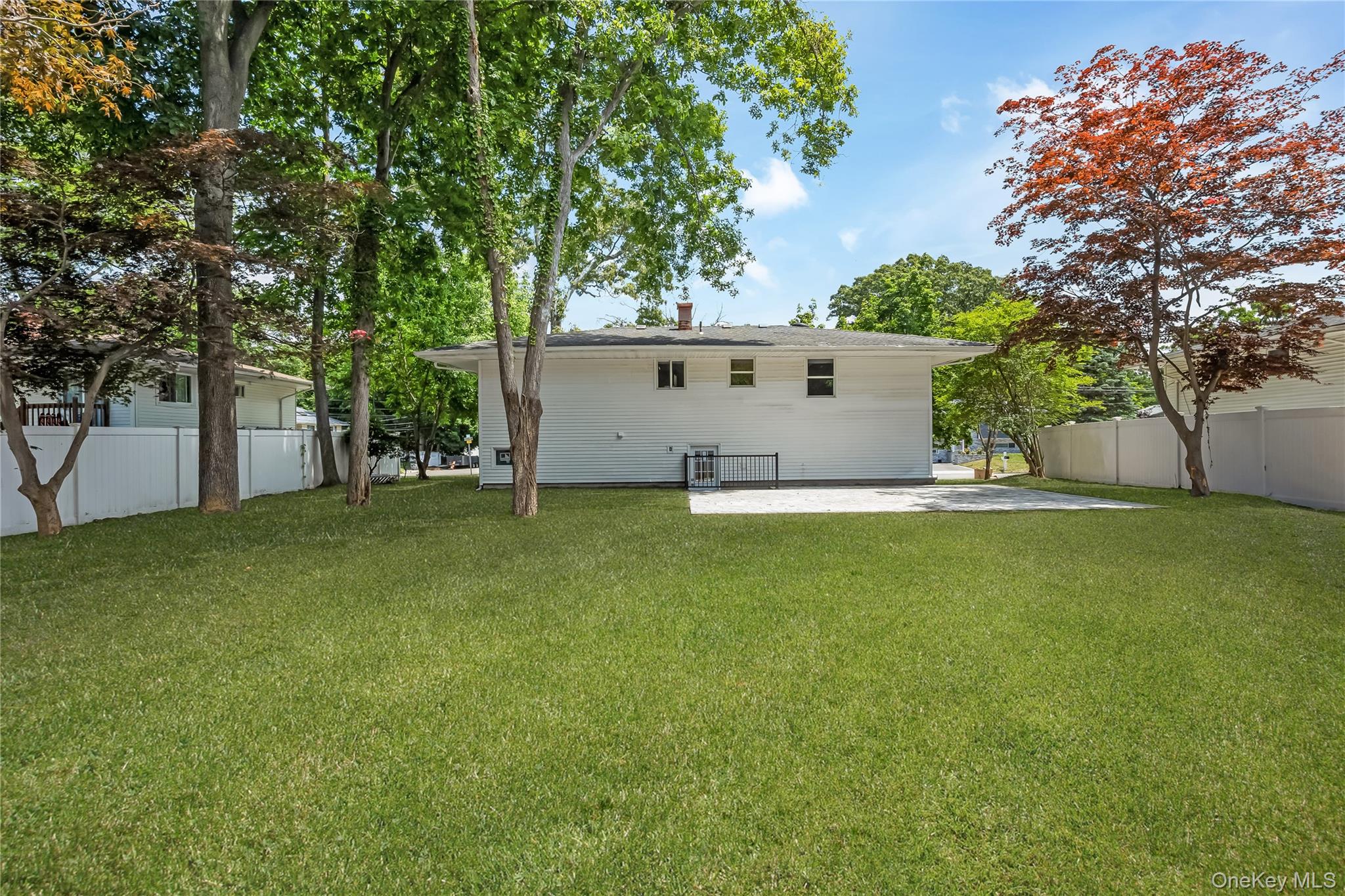145 Lenore Lane – For Sale photo 25