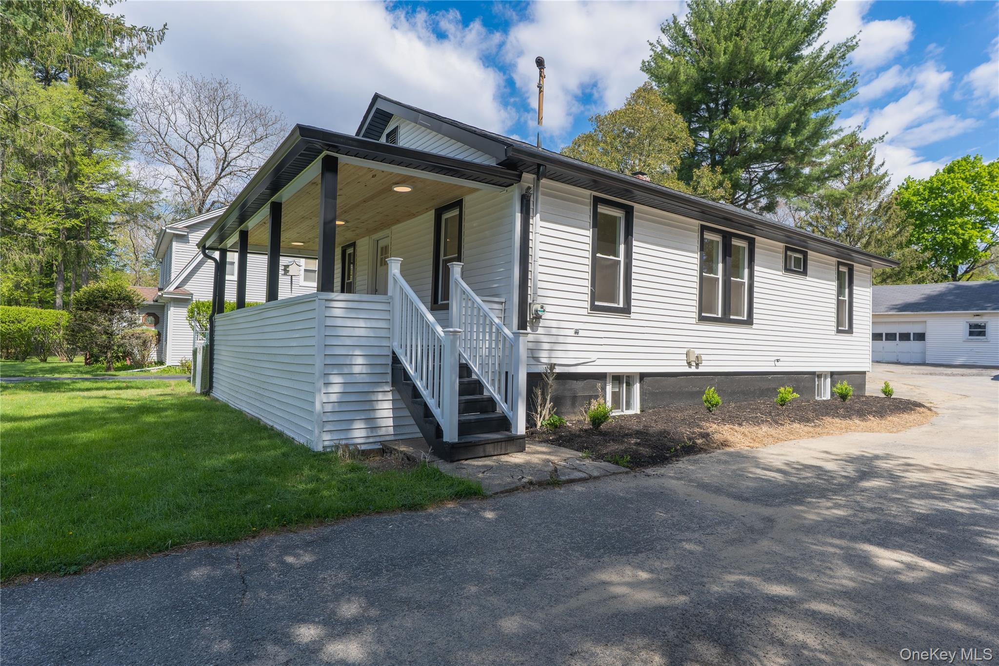 22 Seybolt Avenue – For Sale