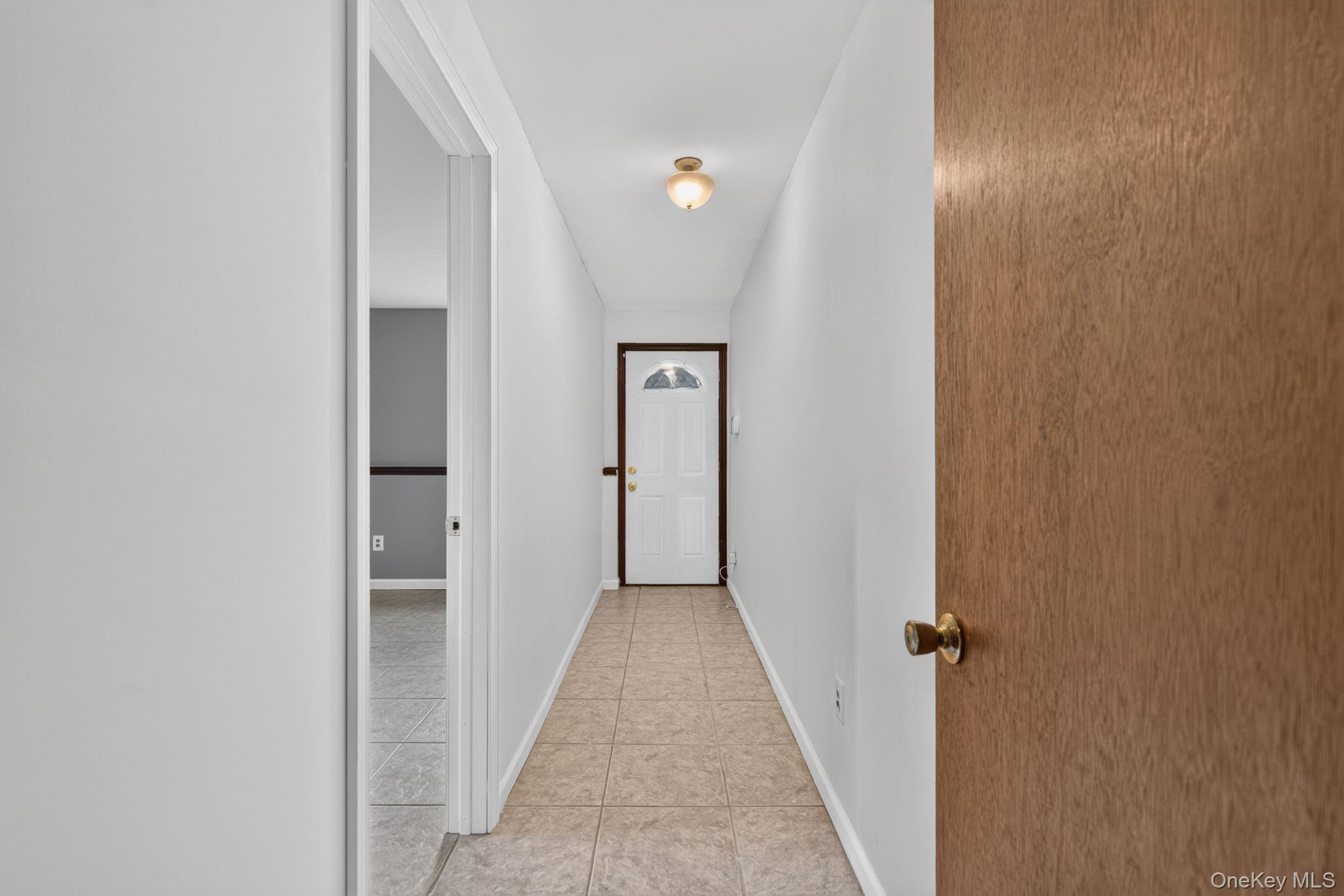 155 Stoneleigh Avenue, Unit 1 photo 30