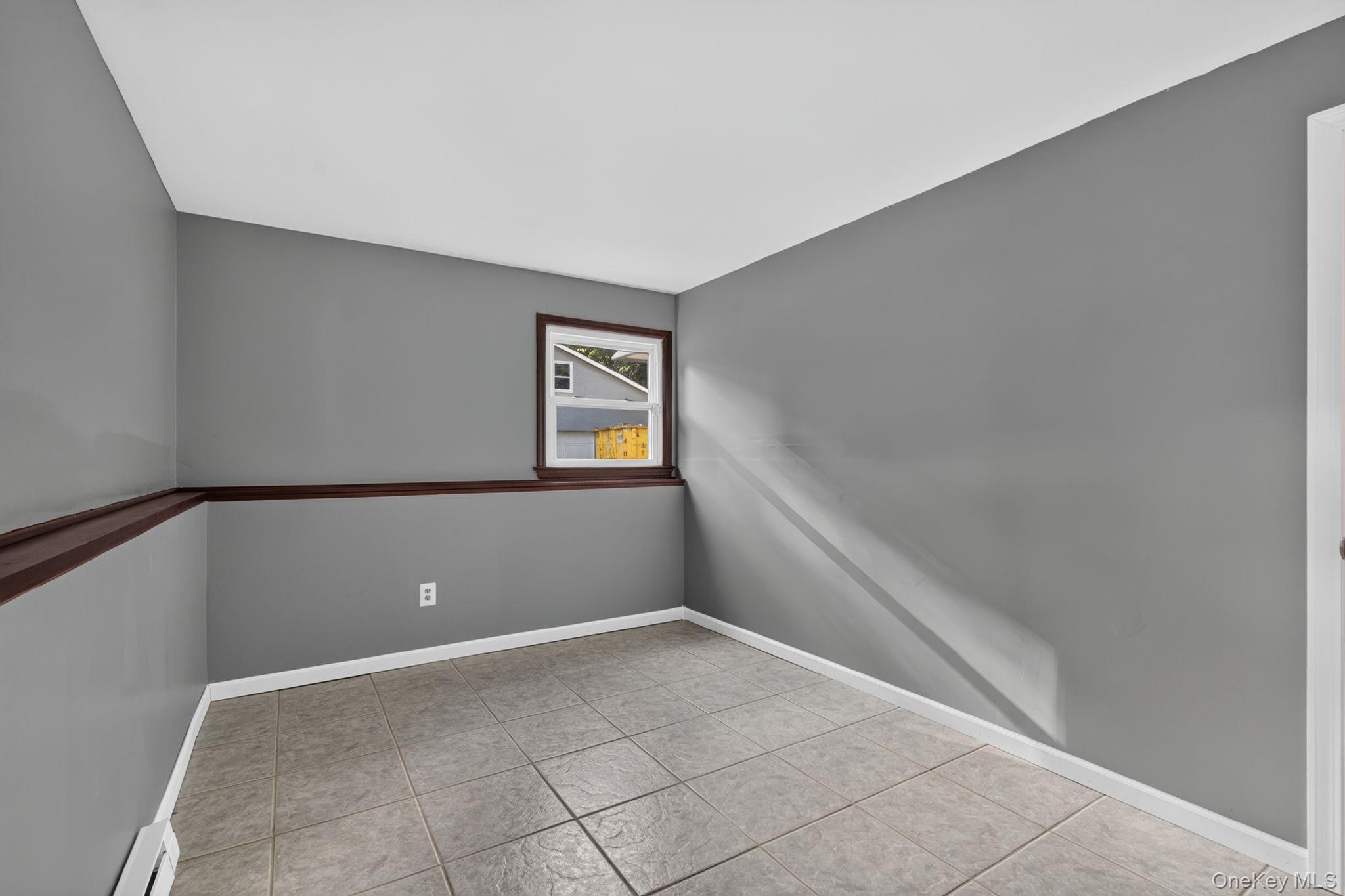 155 Stoneleigh Avenue, Unit 1 photo 32