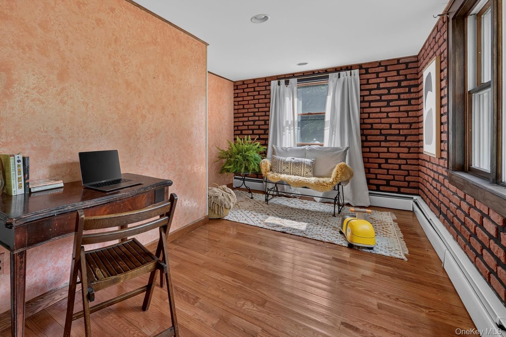 10 Park Drive – For Sale photo 6
