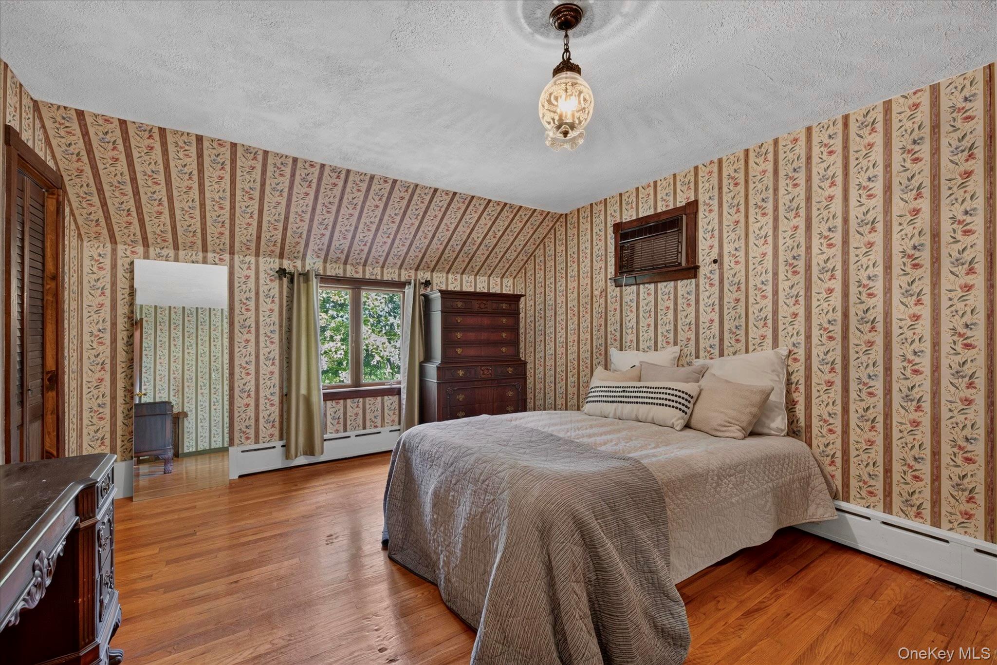 10 Park Drive – For Sale photo 14