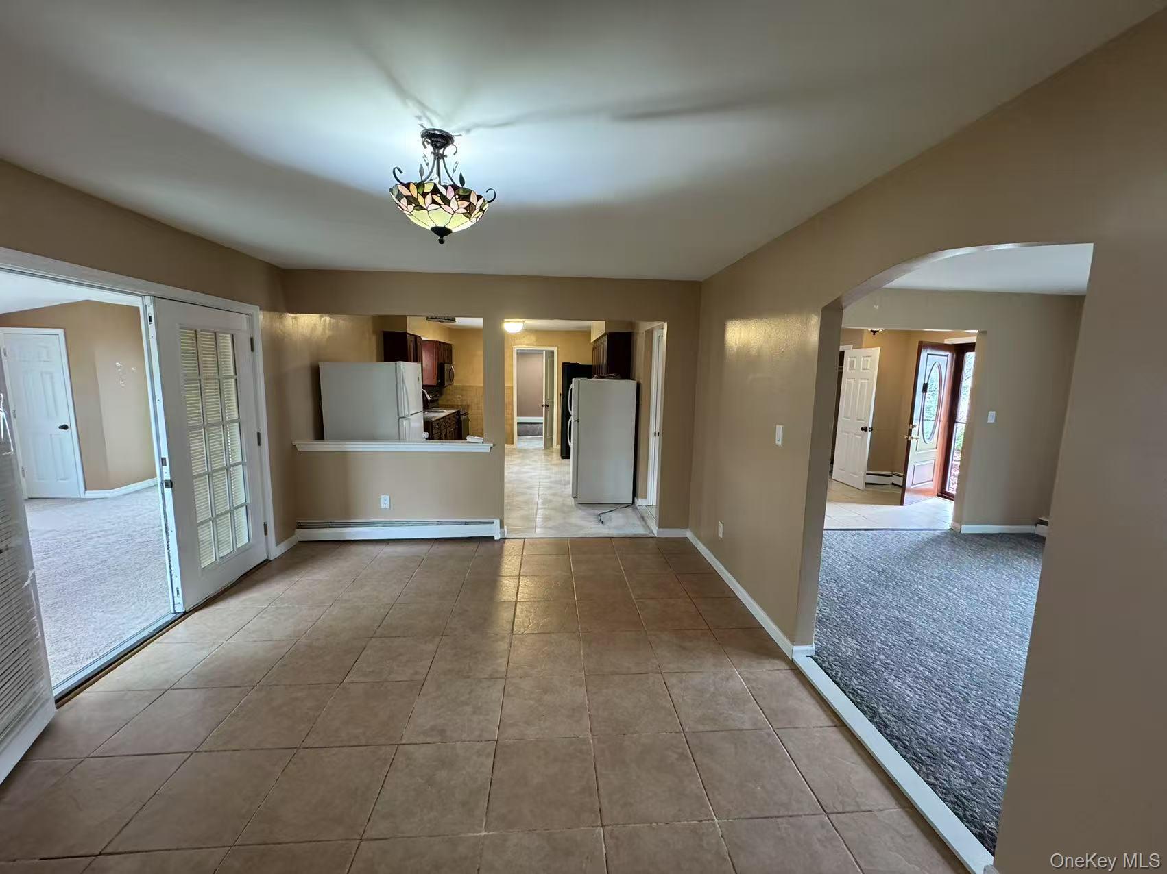 80 Lincoln Avenue – For Rent photo 2