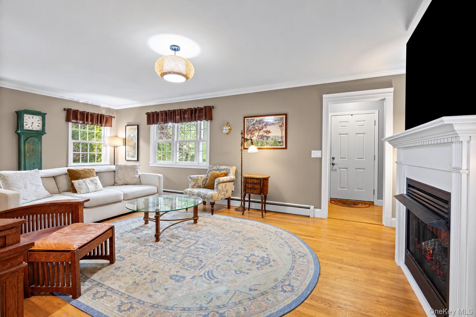 43 Astor Avenue – For Sale photo 6