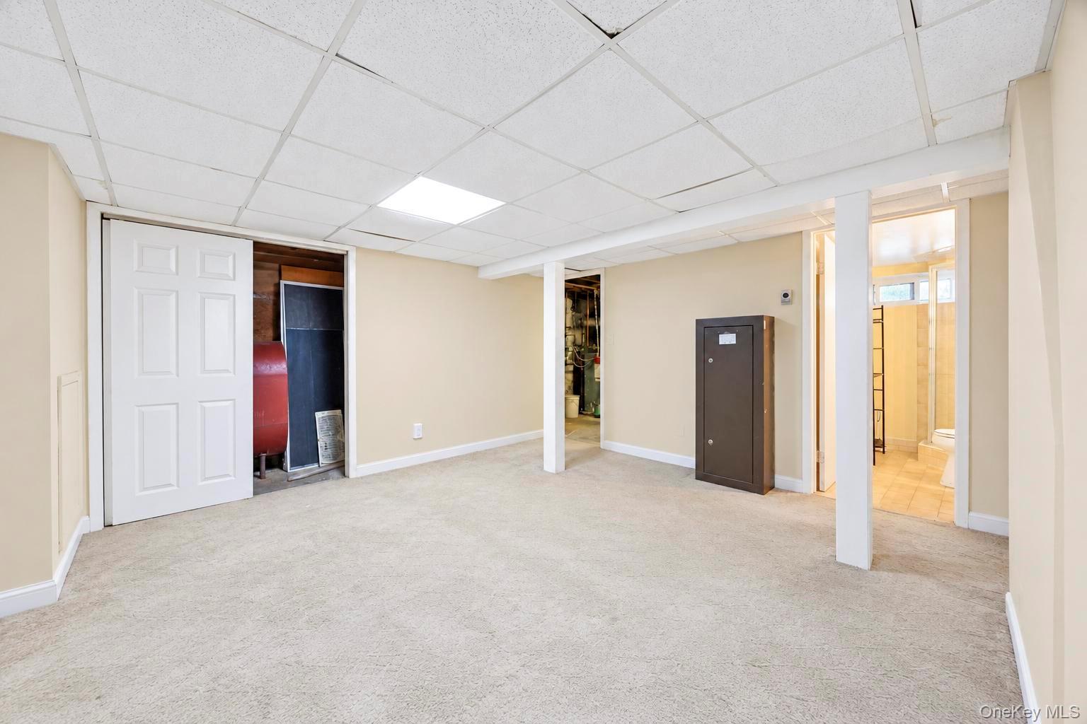 226 N Walnut Street – For Sale photo 32