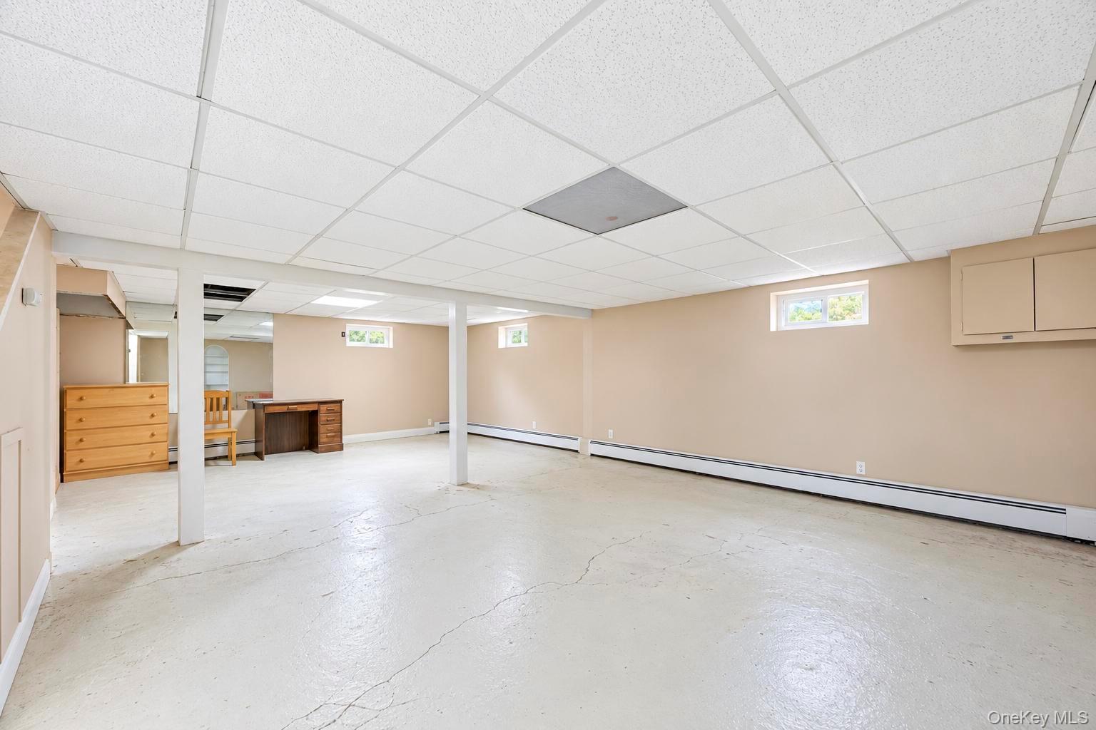 226 N Walnut Street – For Sale photo 29