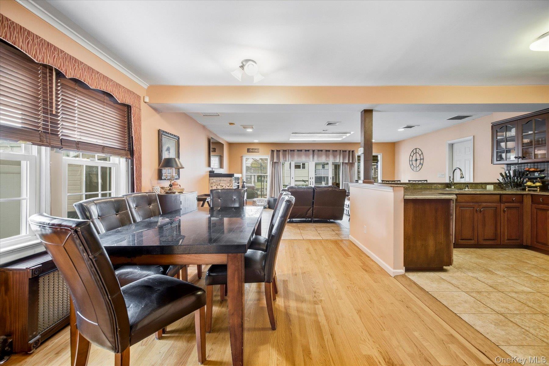 11 W 2nd Street – For Sale photo 11