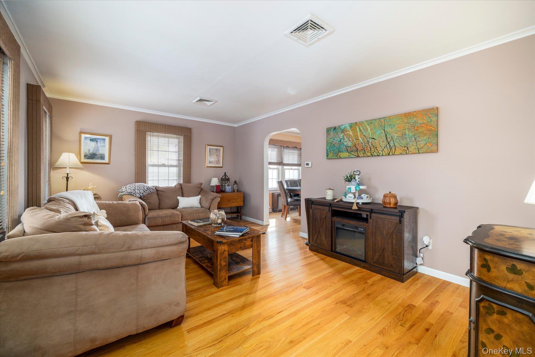 11 W 2nd Street – For Sale photo 5