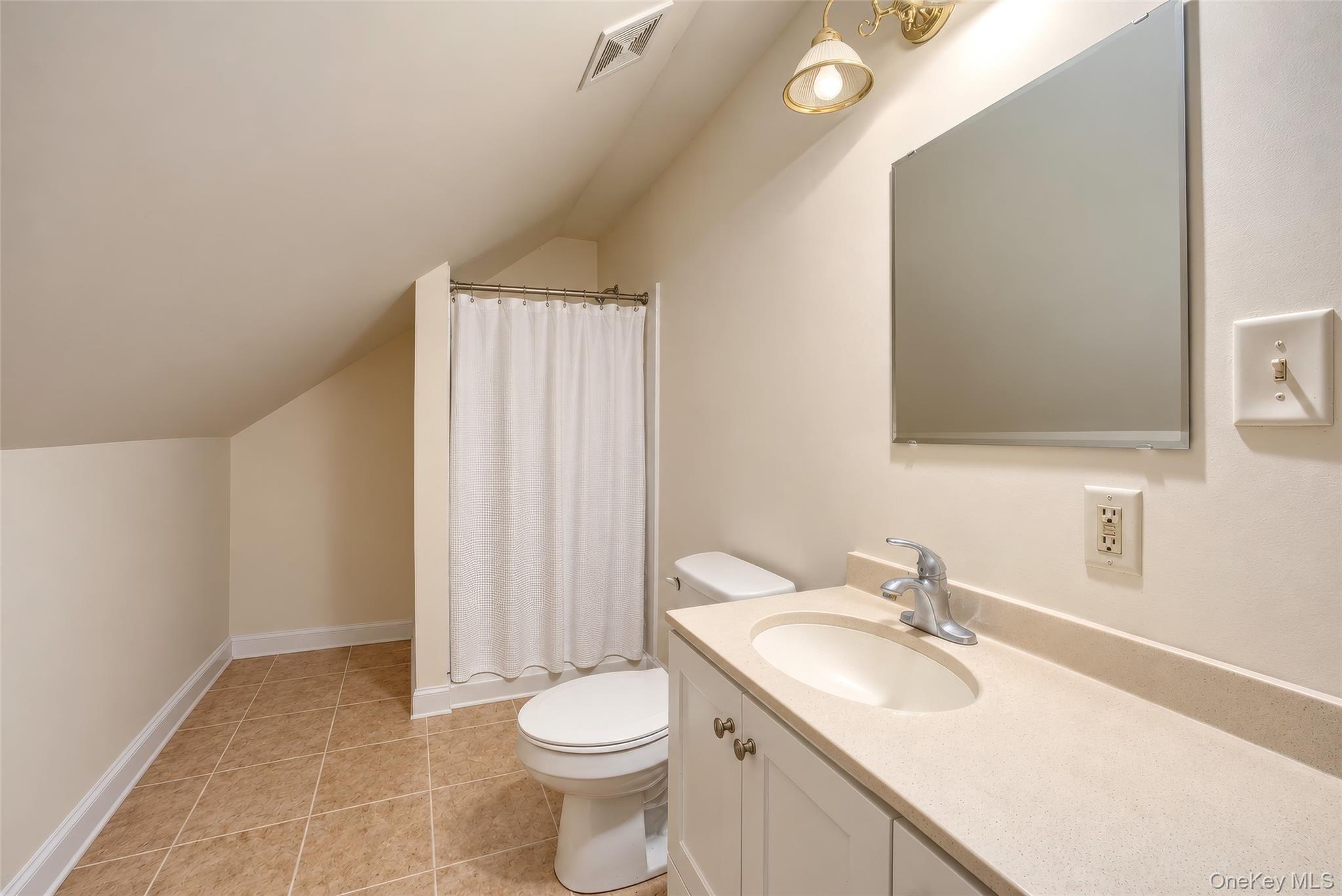 168 Pier Avenue – For Sale photo 12