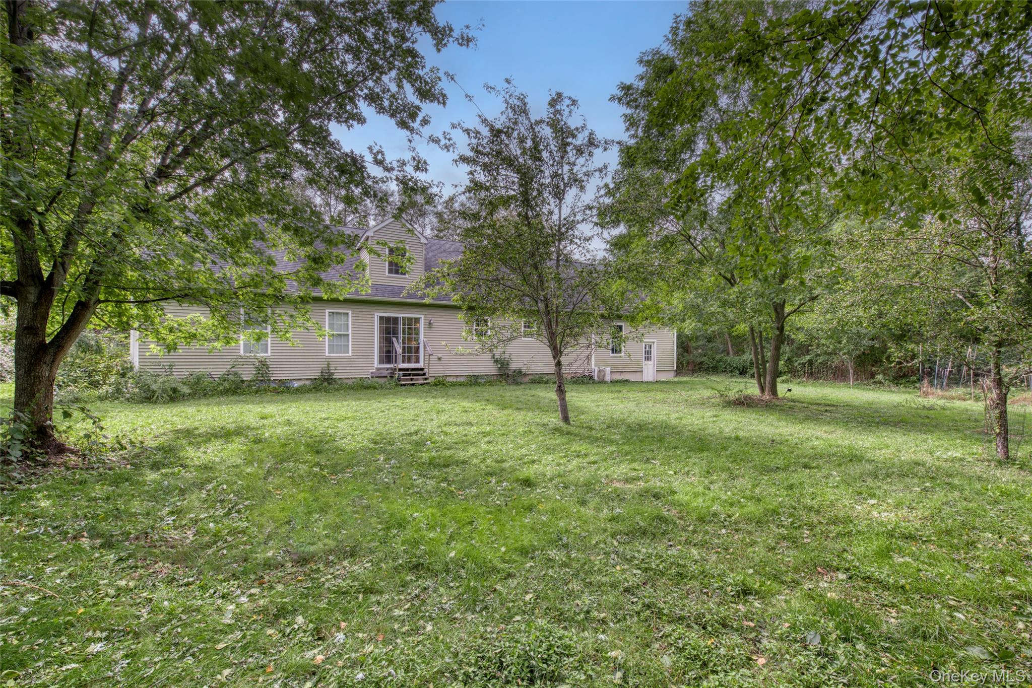 168 Pier Avenue – For Sale photo 3