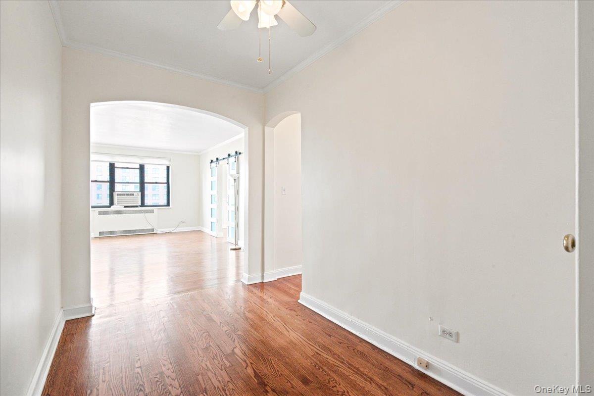98-120 Queens Boulevard, Unit 5/D photo 3