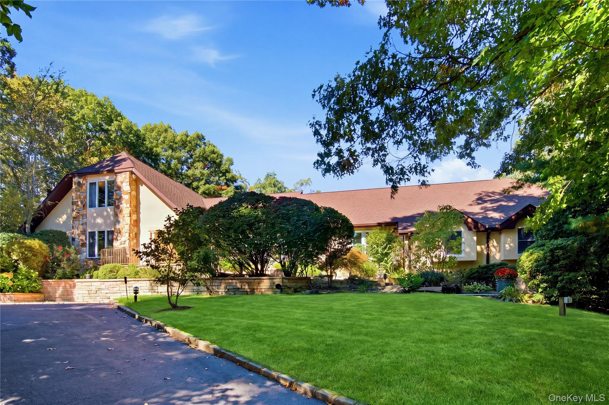 14 Sherwood Gate – For Sale photo 2
