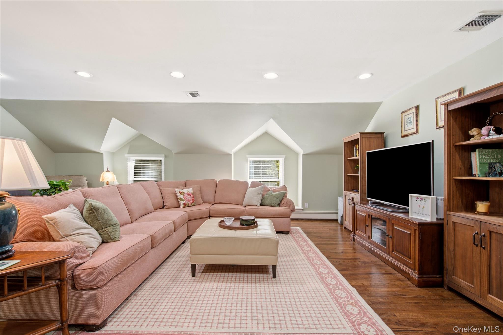 14 Sherwood Gate – For Sale photo 27