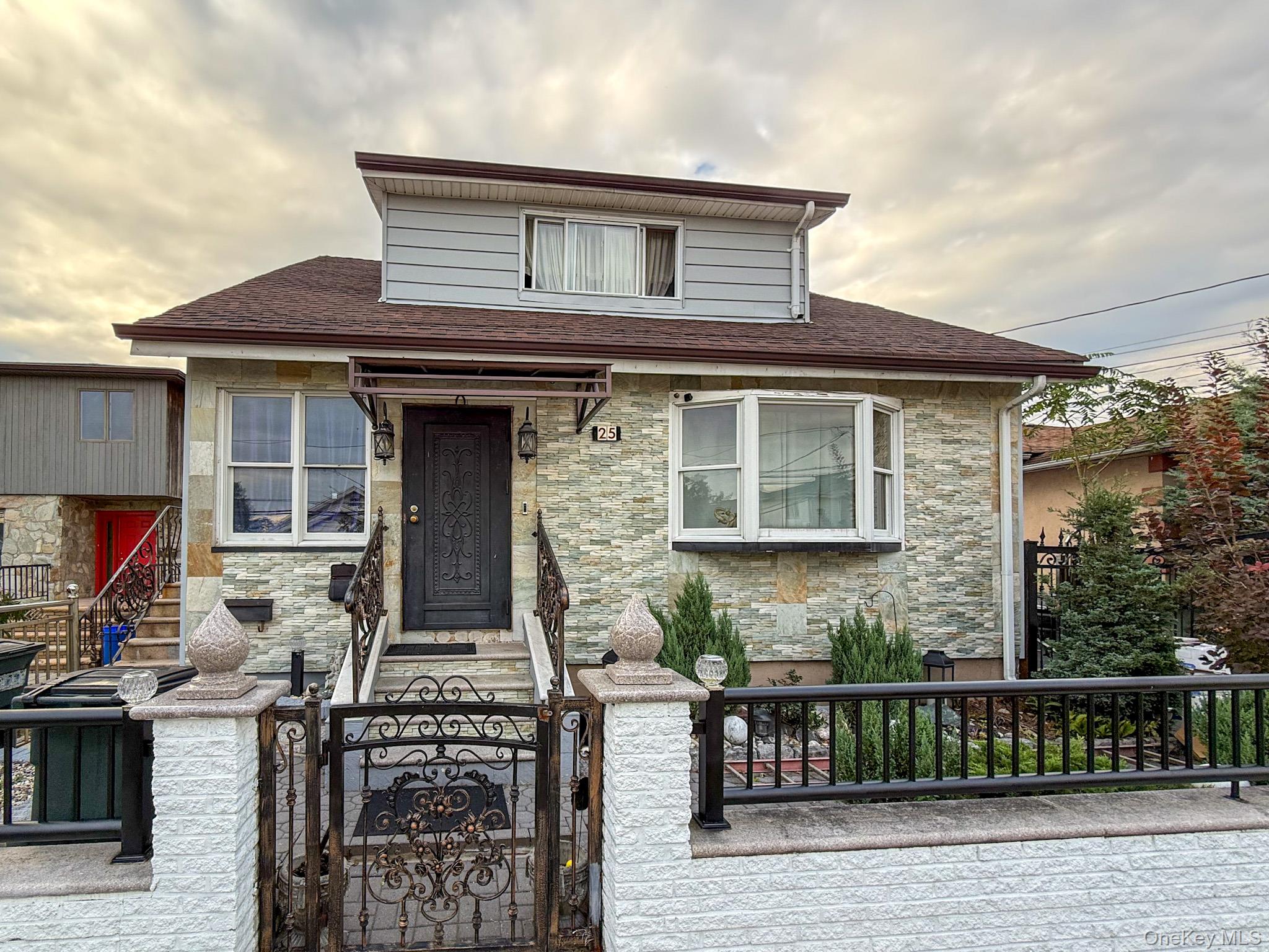 25 Ethel Street, Unit 2
