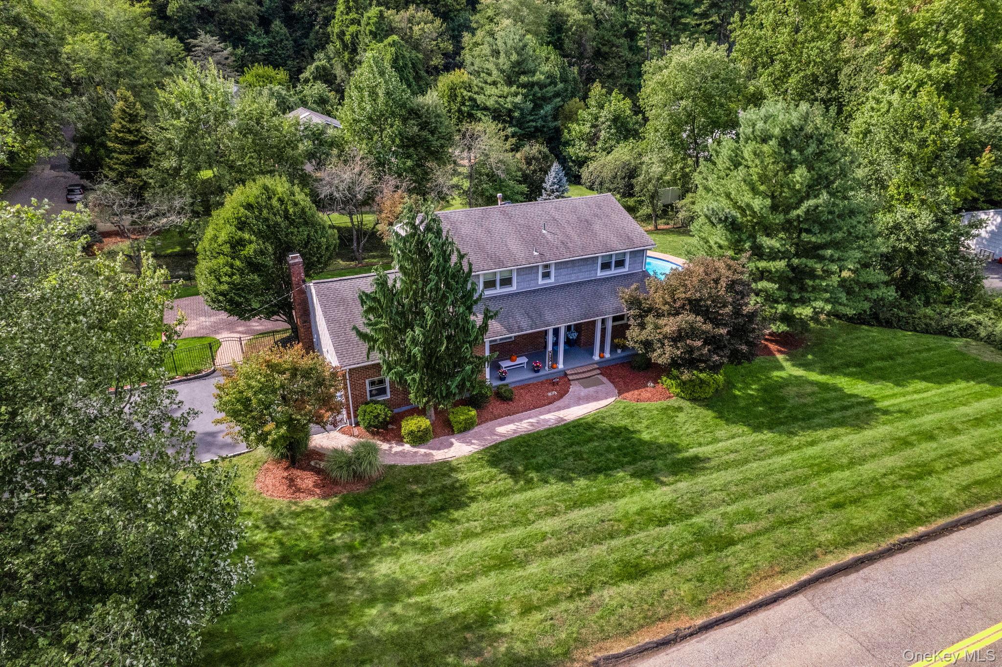 649 S Pascack Road – For Sale photo 4