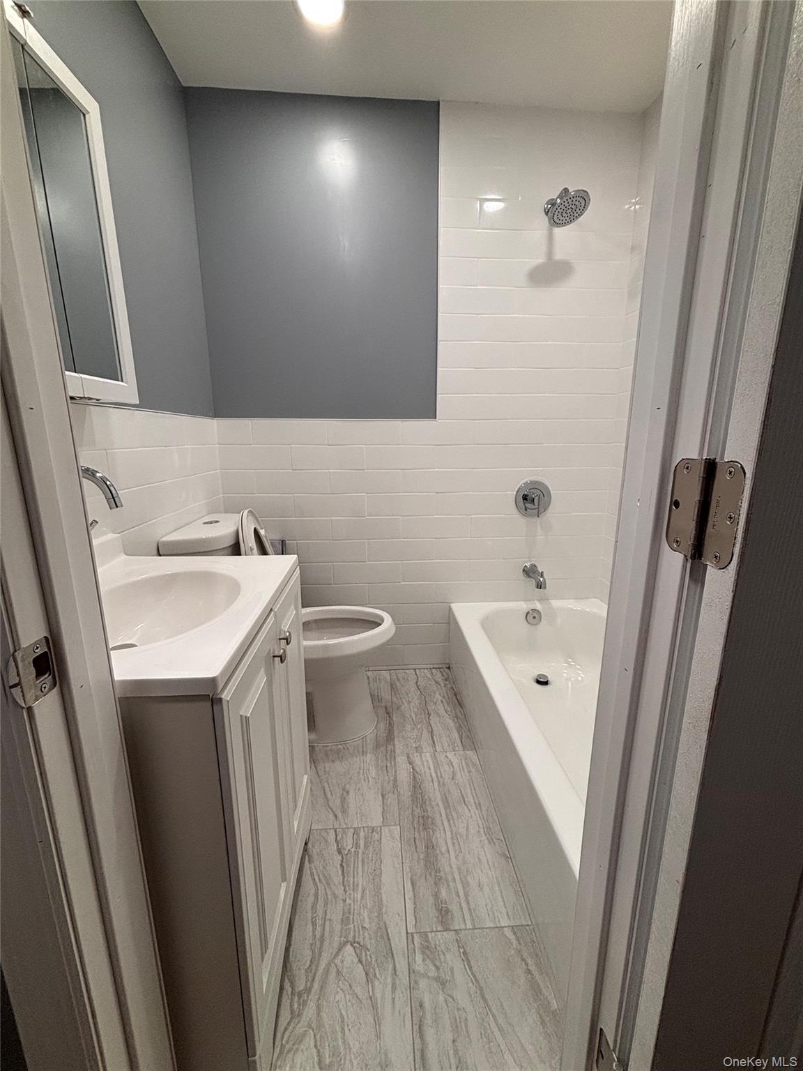 131 04 Farmers – For Rent photo 8