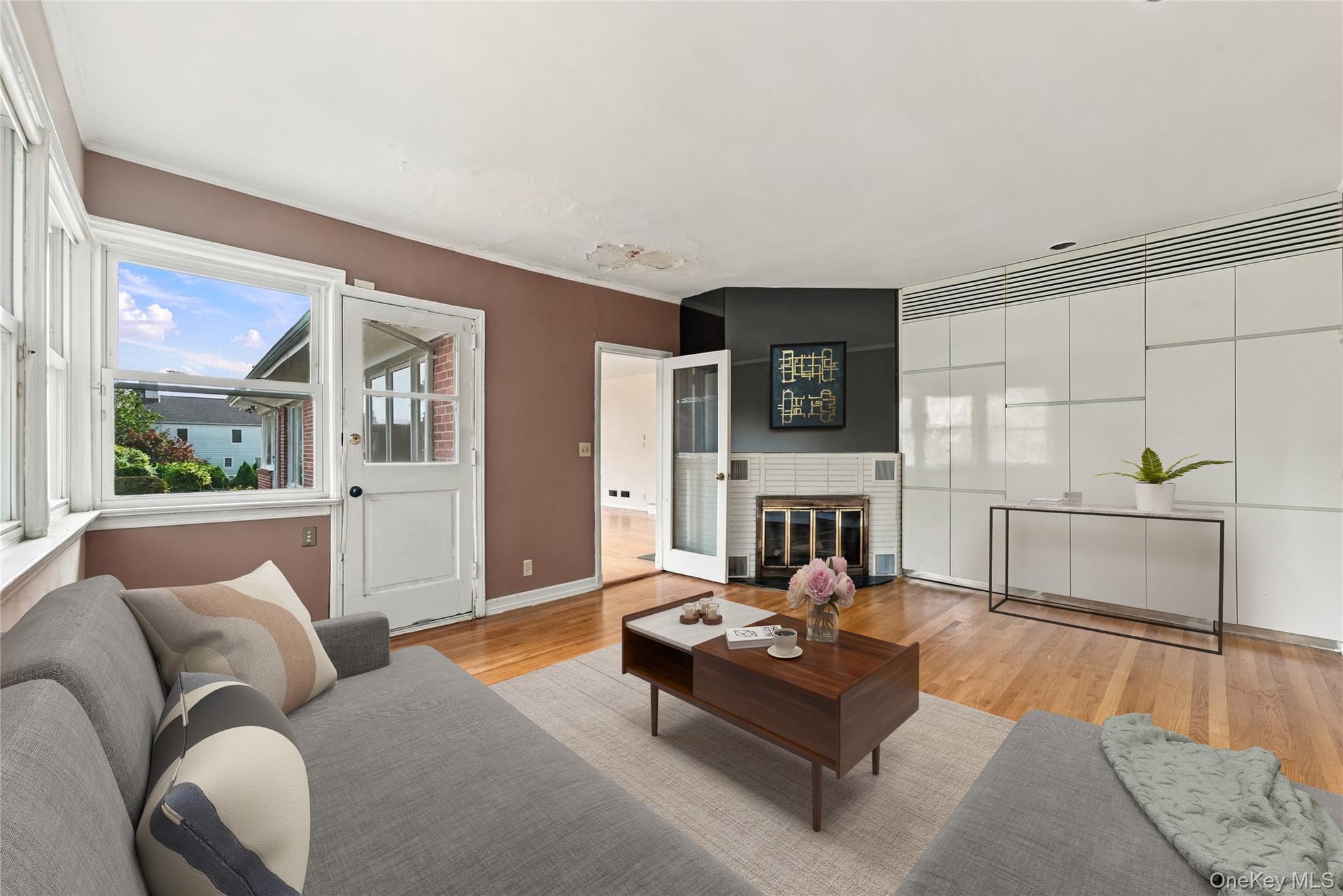 85 Del Rey Drive – For Sale photo 3