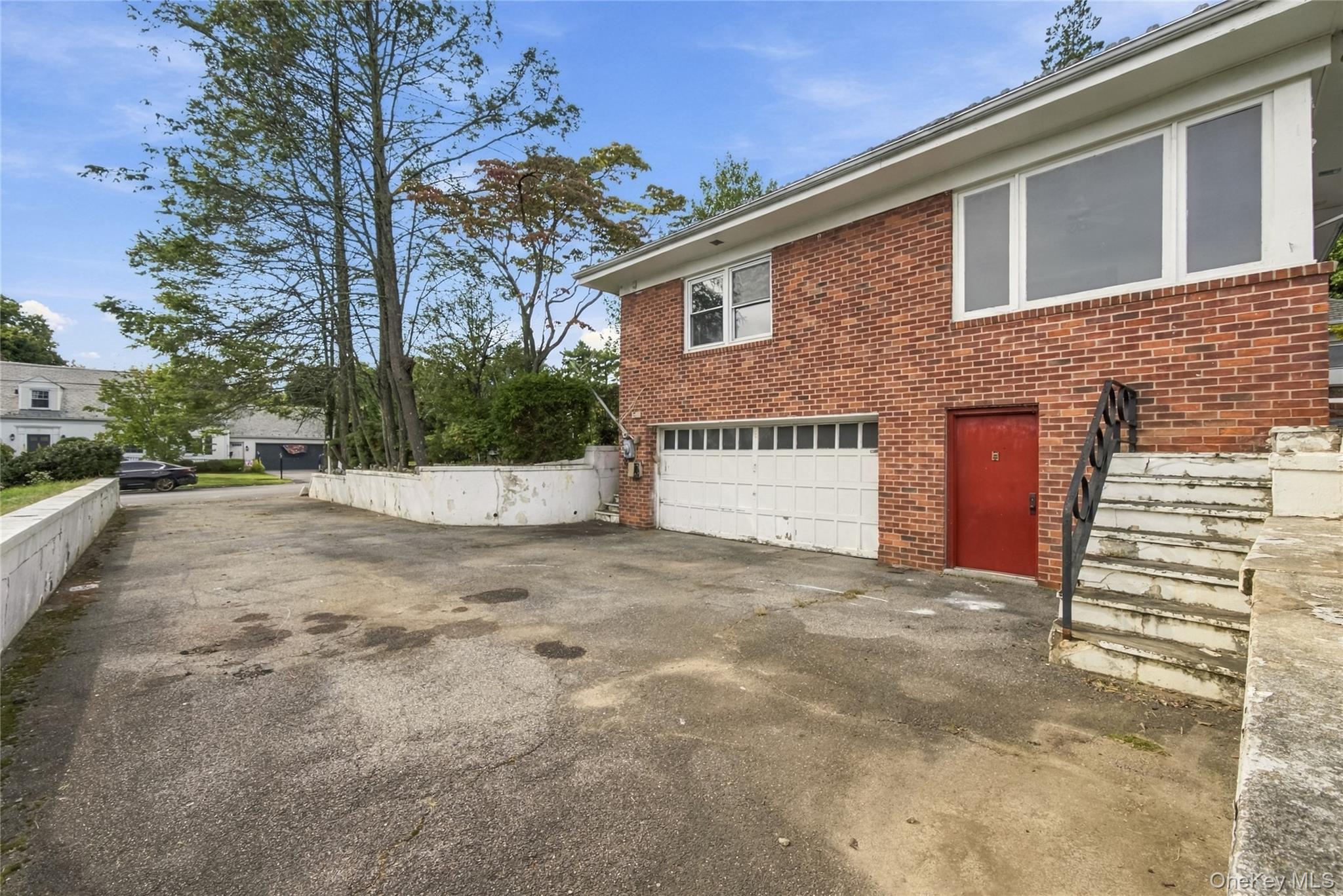 85 Del Rey Drive – For Sale photo 35