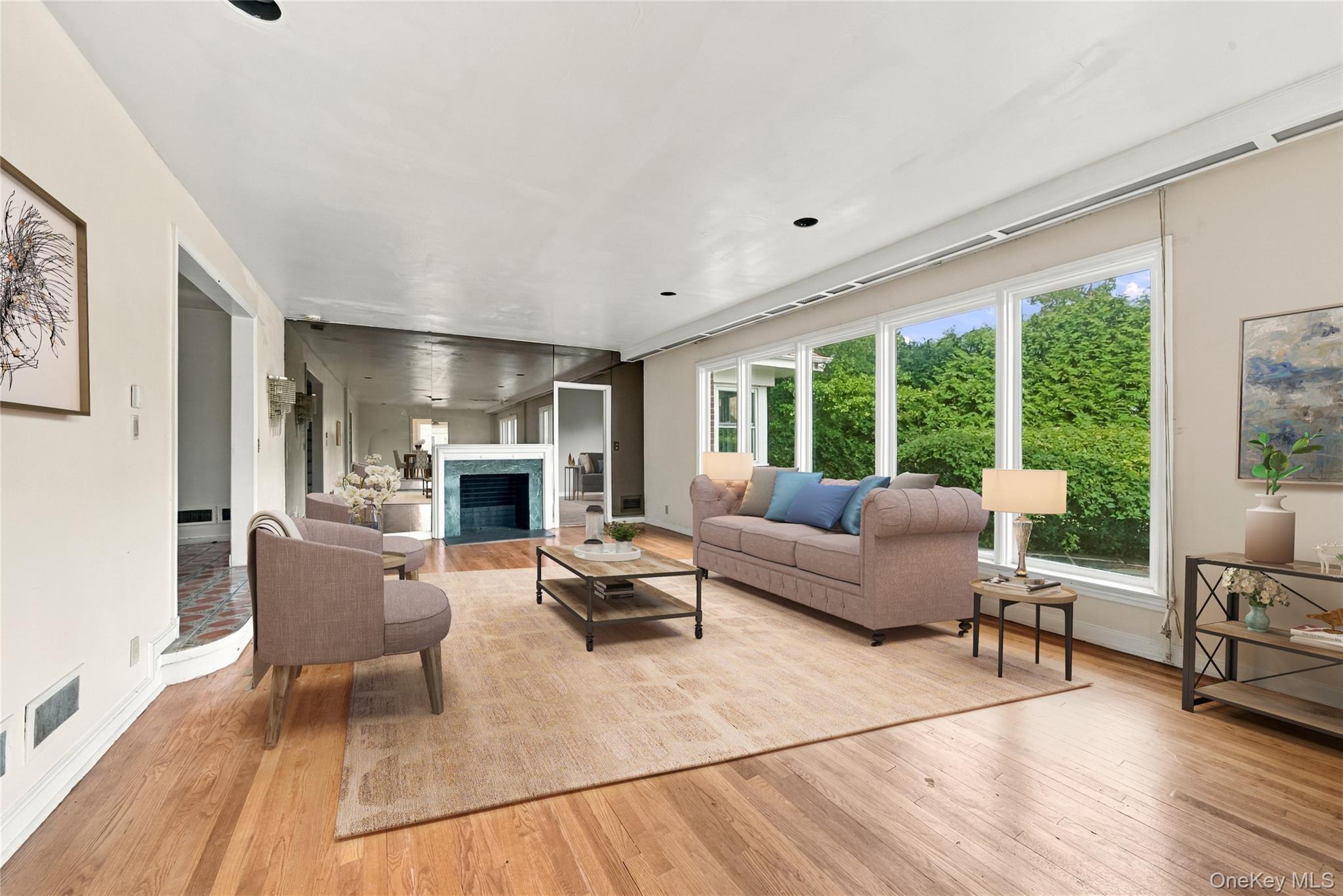 85 Del Rey Drive – For Sale