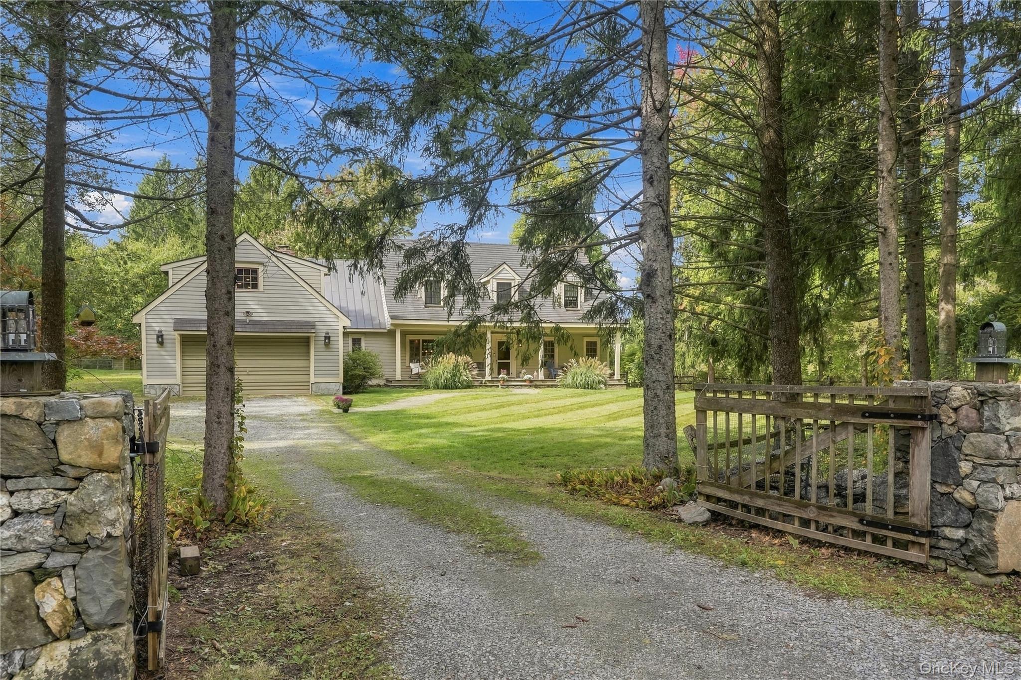 191 N Smith Road – For Sale photo 2