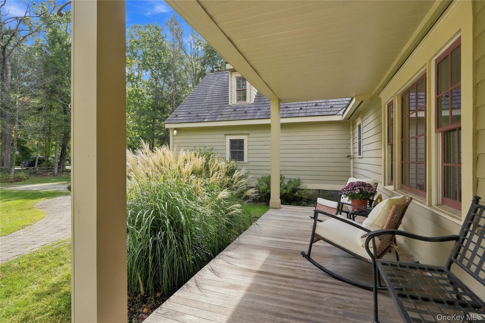 191 N Smith Road – For Sale photo 5