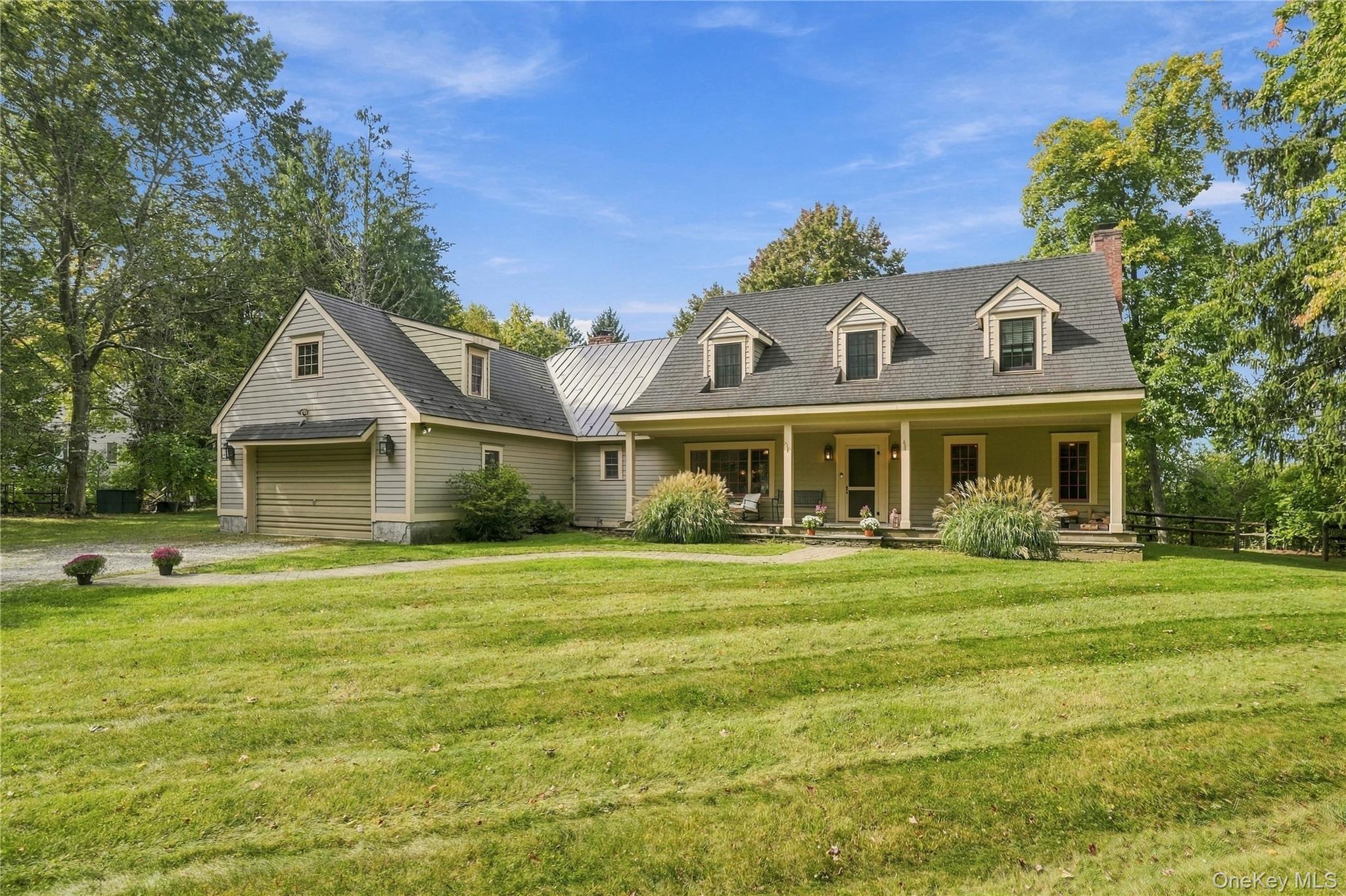 191 N Smith Road – For Sale