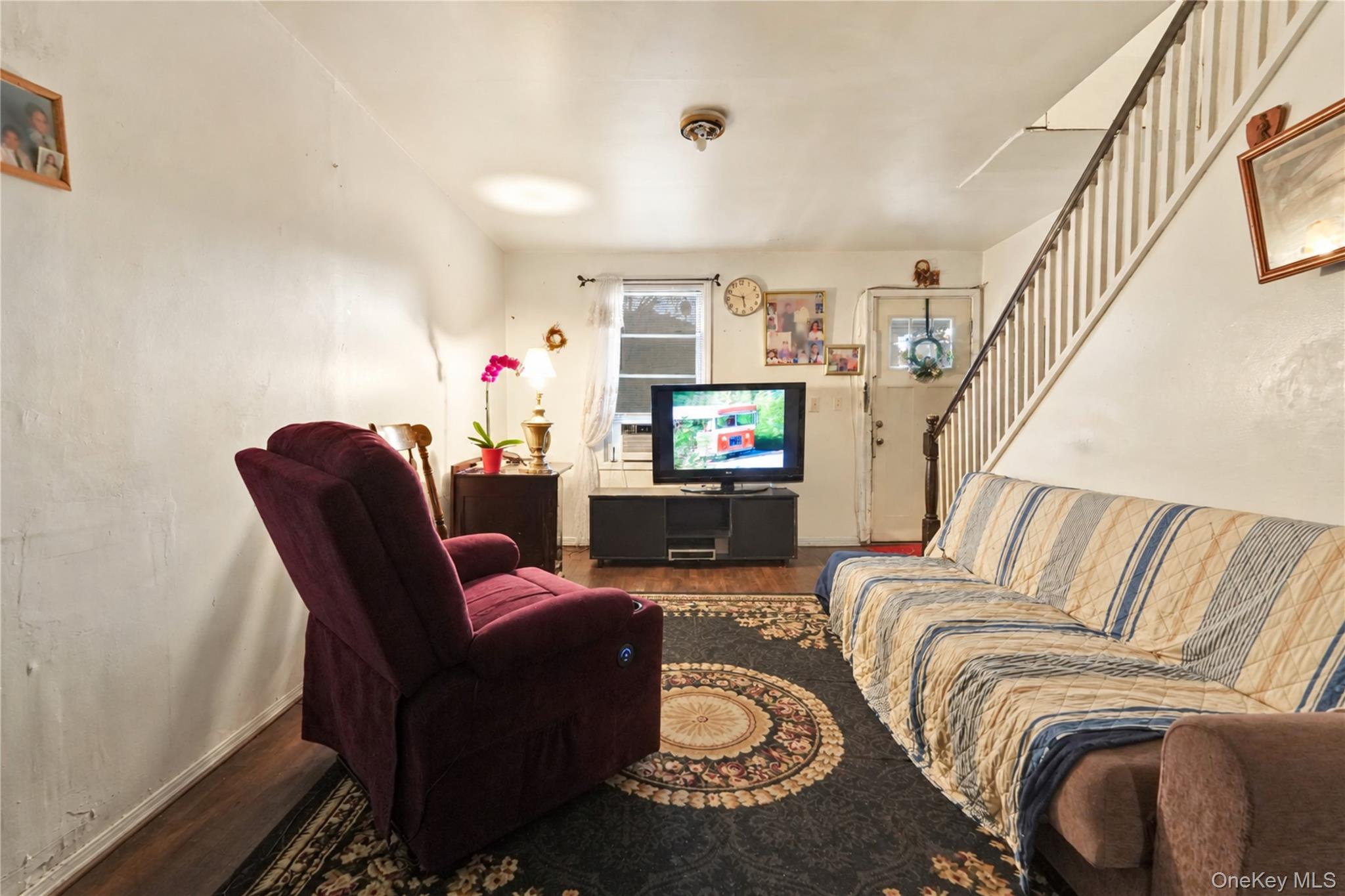 243 Schenck Avenue – For Sale photo 4