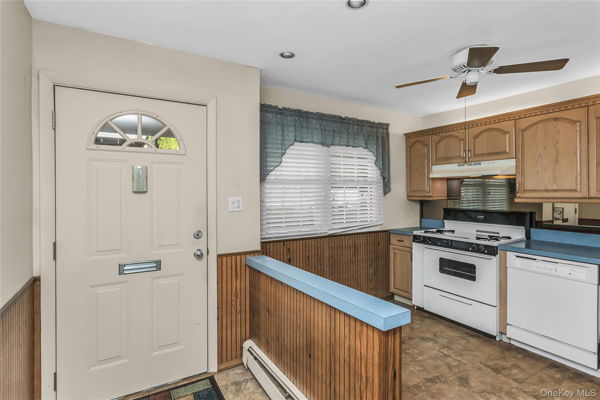 4426 Wilshire Lane, Unit 4426 photo 4