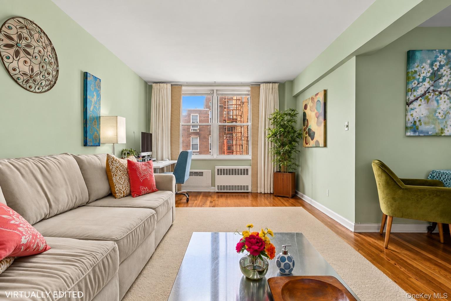 31-85 Crescent Street, Unit 516 photo 5