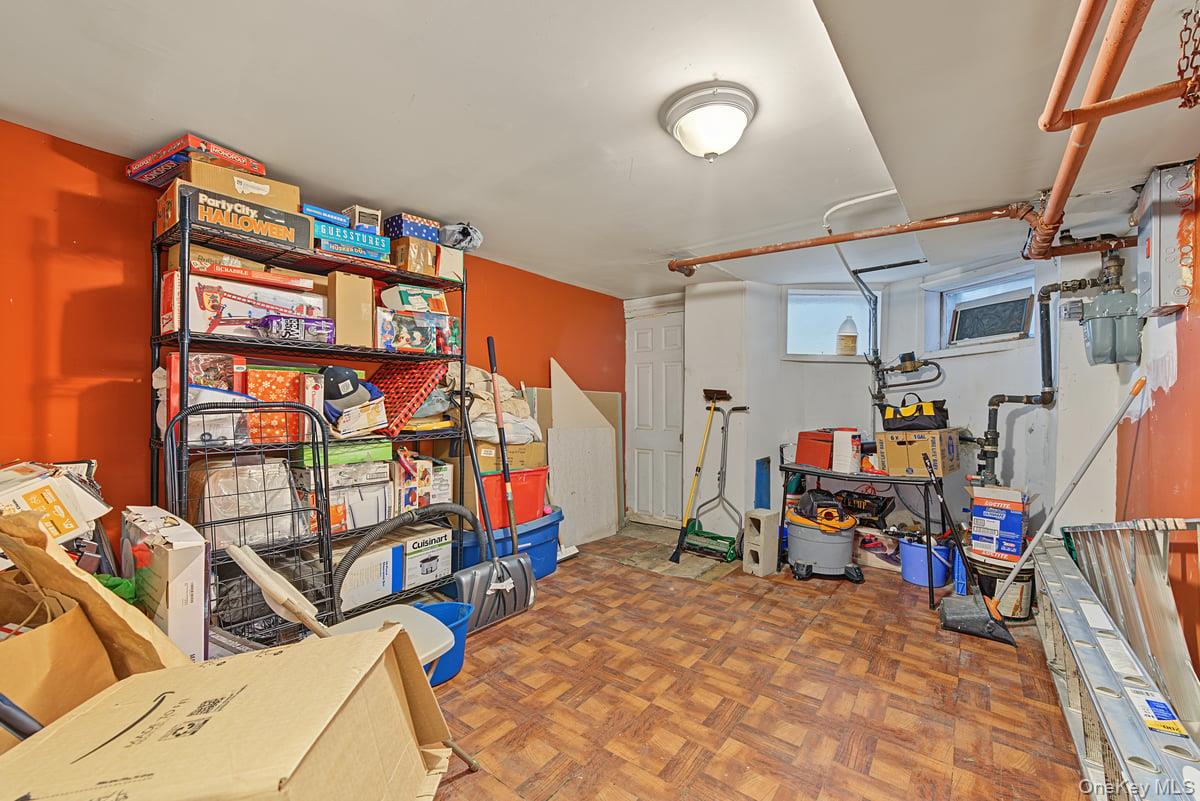 37 Grant Avenue – For Sale photo 24