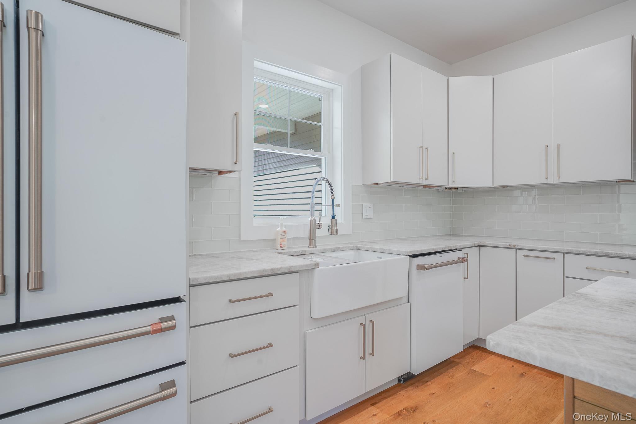 153 S Quaker Lane – For Sale photo 11