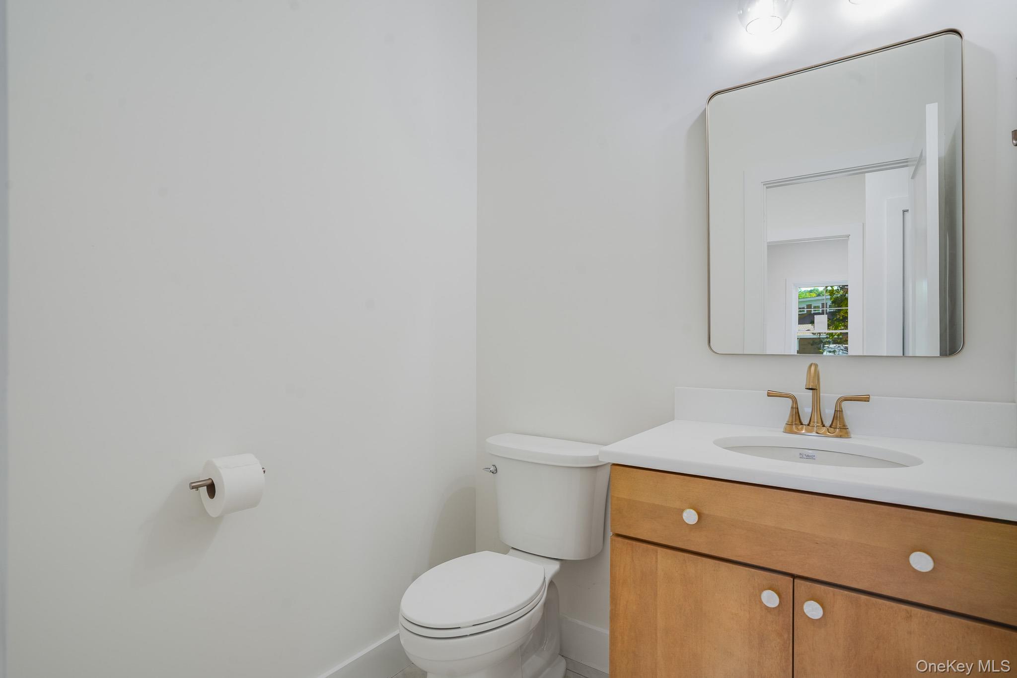 153 S Quaker Lane – For Sale photo 28