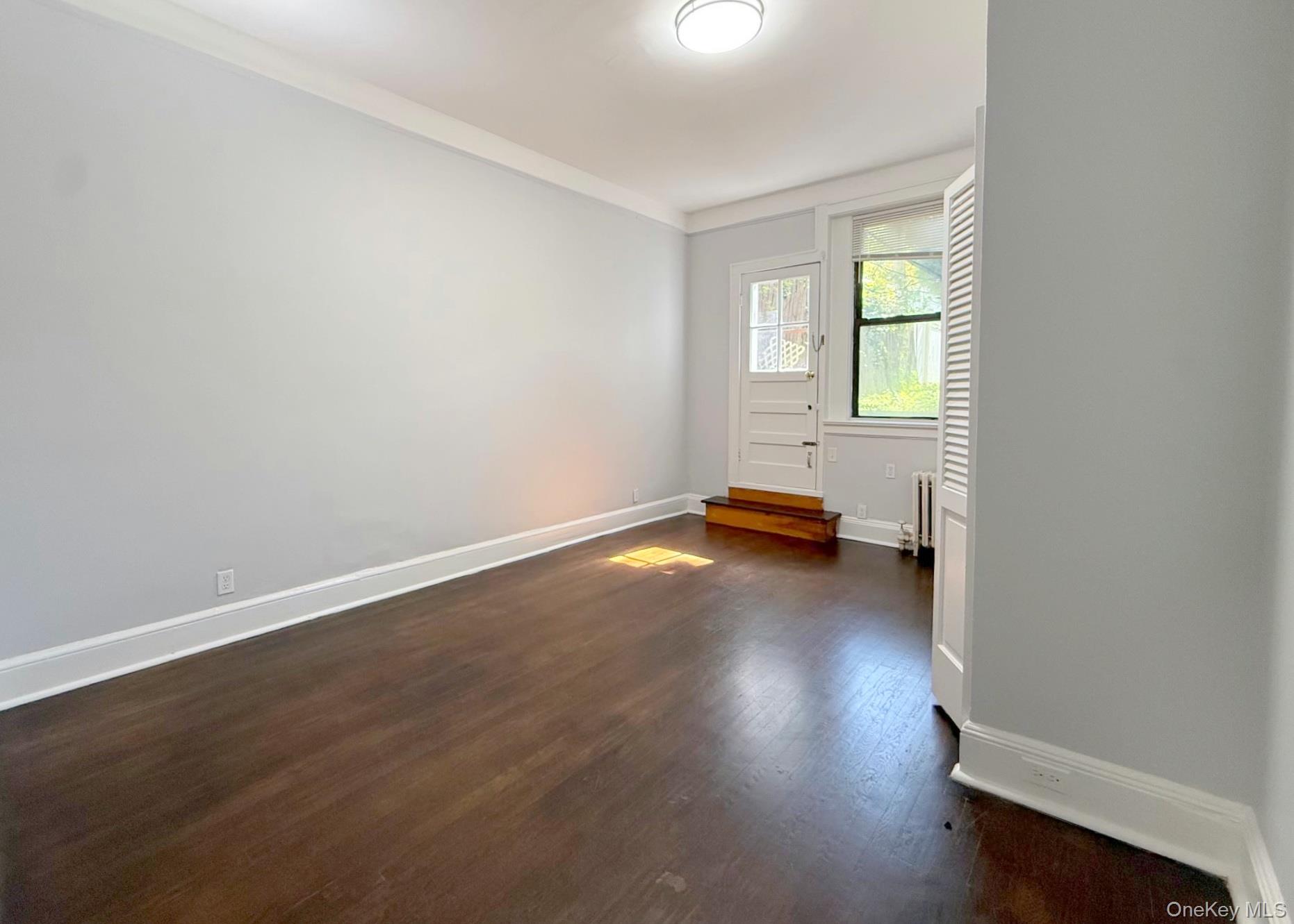 107 Halstead Avenue, Unit 1 photo 4