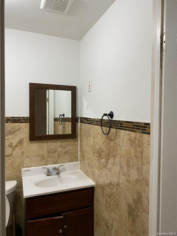 980 Sutter Avenue – For Sale photo 16