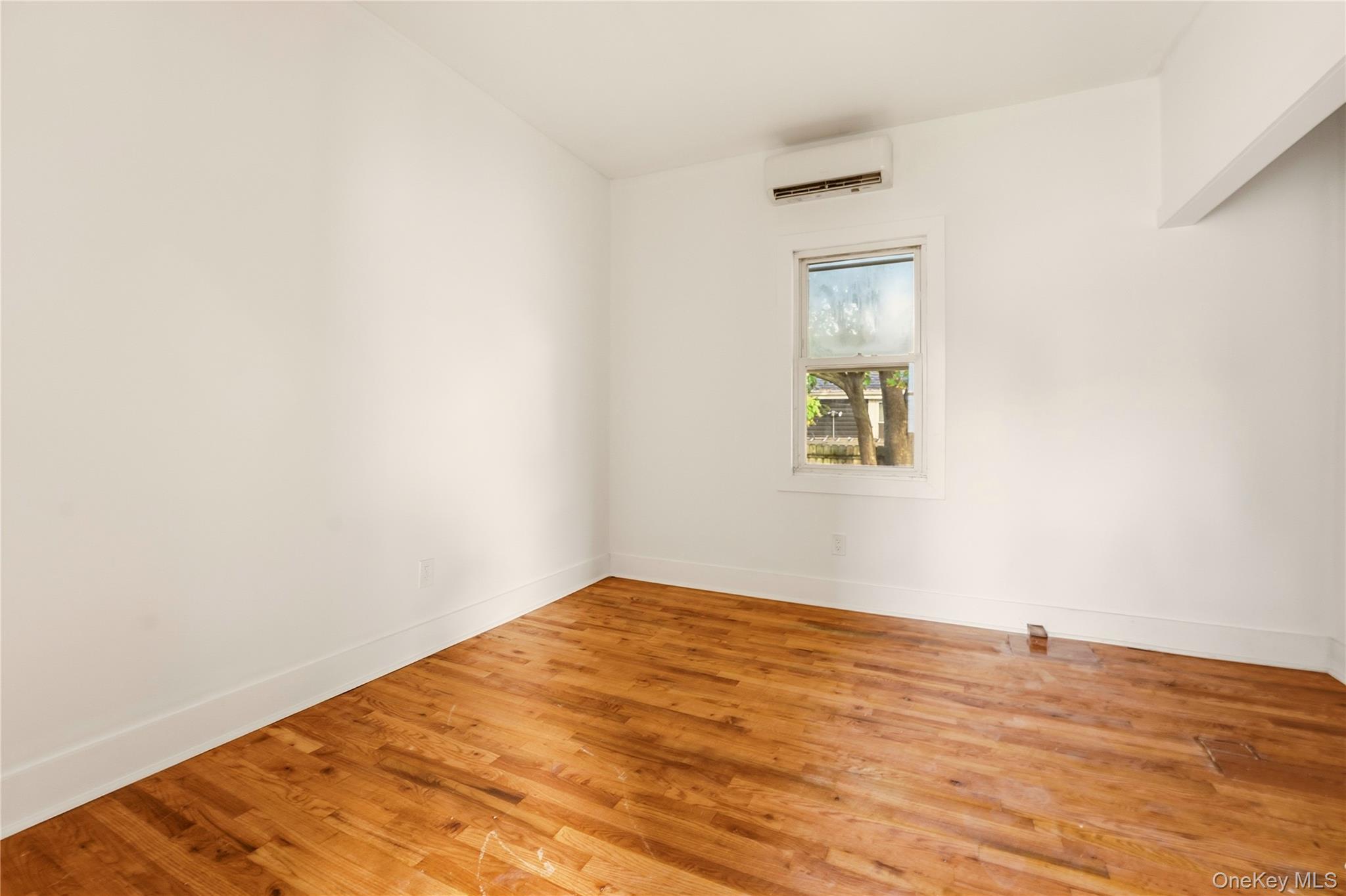 137 43rd Street – For Sale photo 7