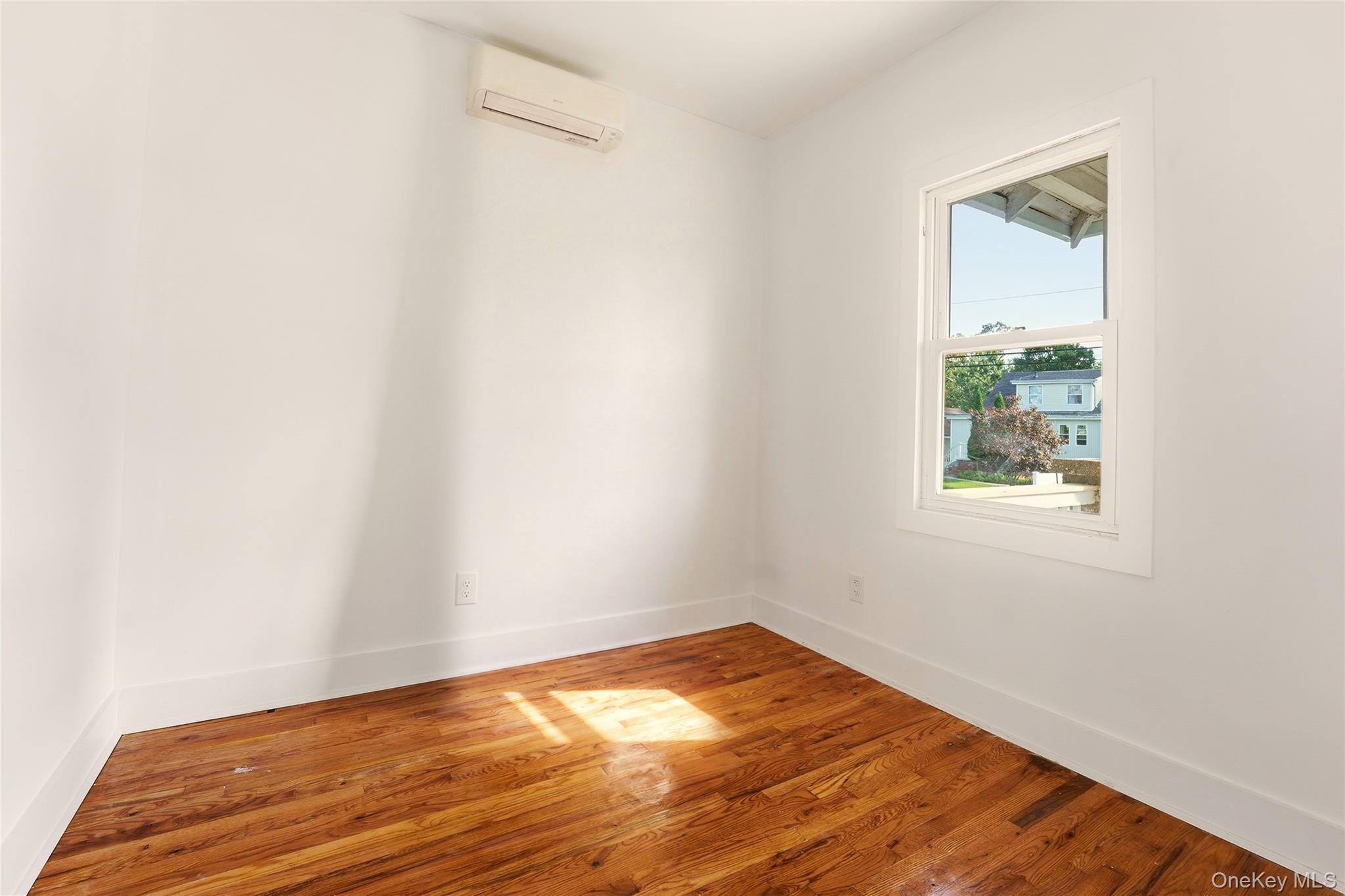 137 43rd Street – For Sale photo 6