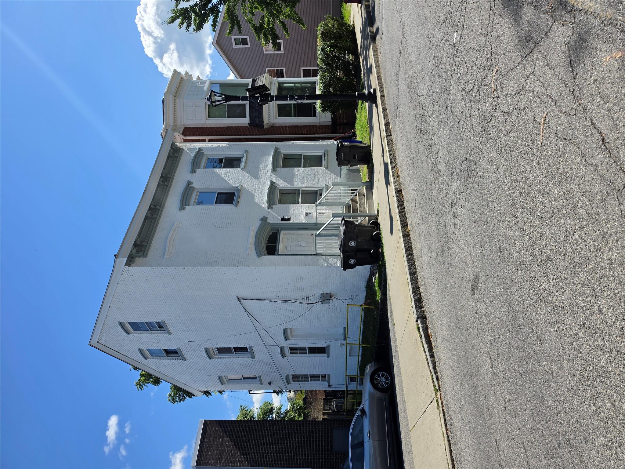 15 N Hamilton Street – For Sale photo 4