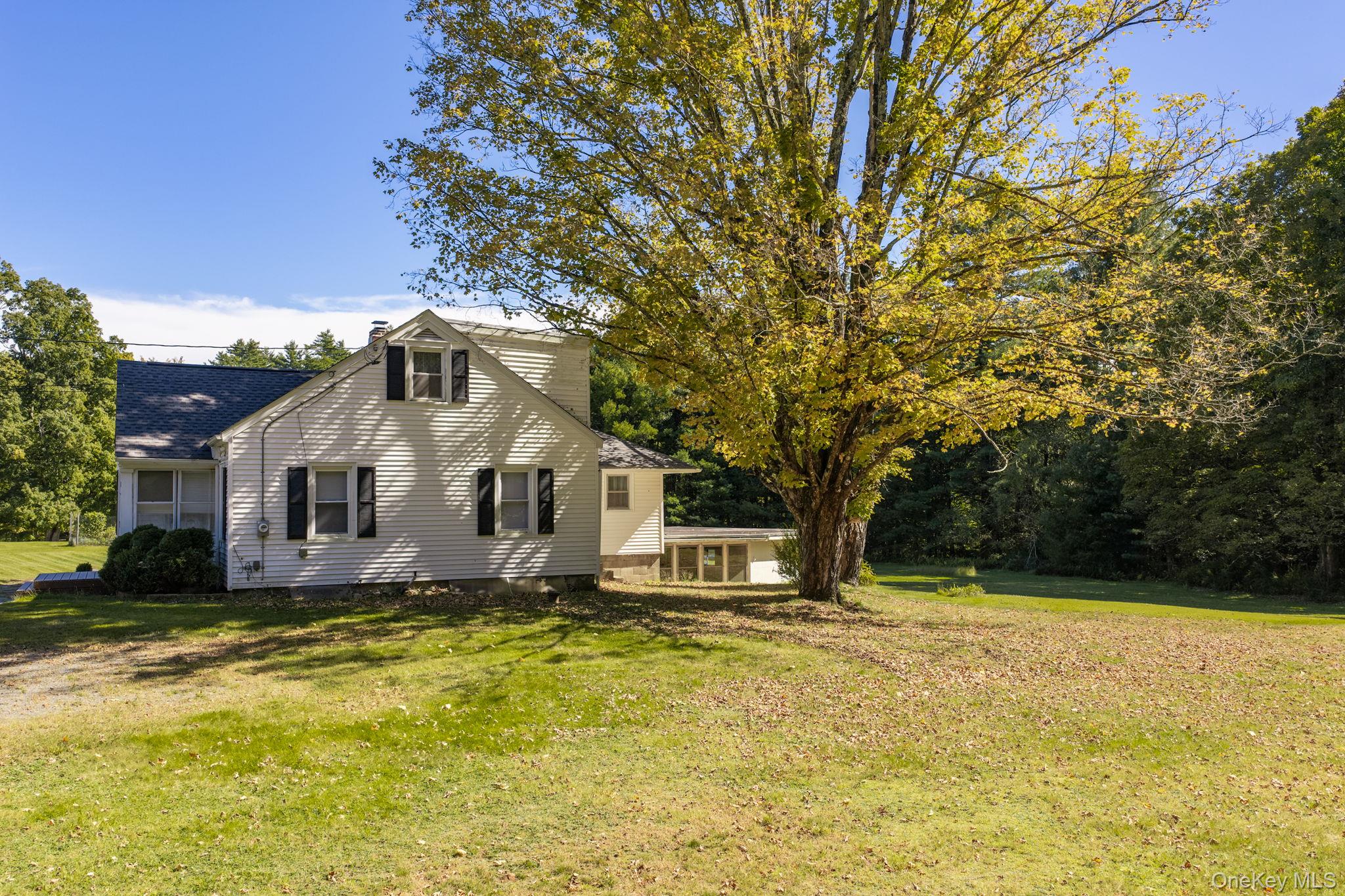 24 Wolf Lake Road – For Sale photo 6