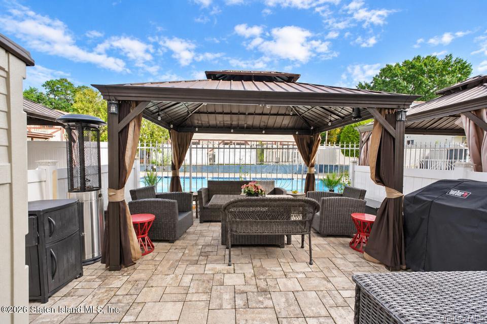 23 Dreyer Ave – For Sale photo 28