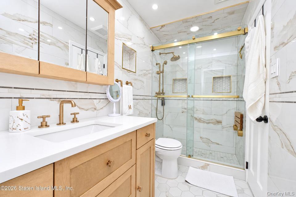 23 Dreyer Ave – For Sale photo 12