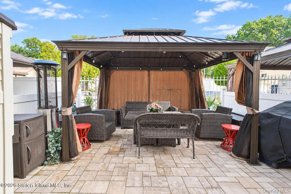 23 Dreyer Ave – For Sale photo 25