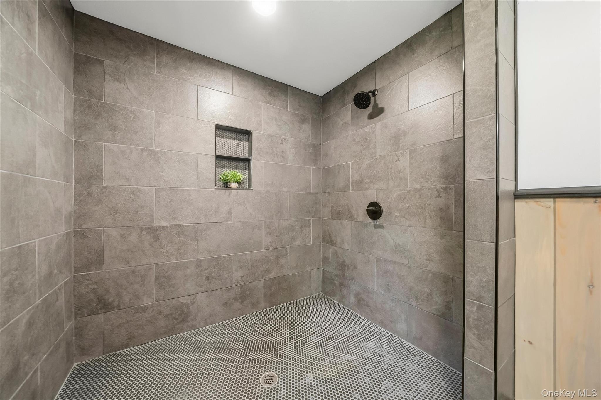 481 Dosen Road – For Sale photo 19
