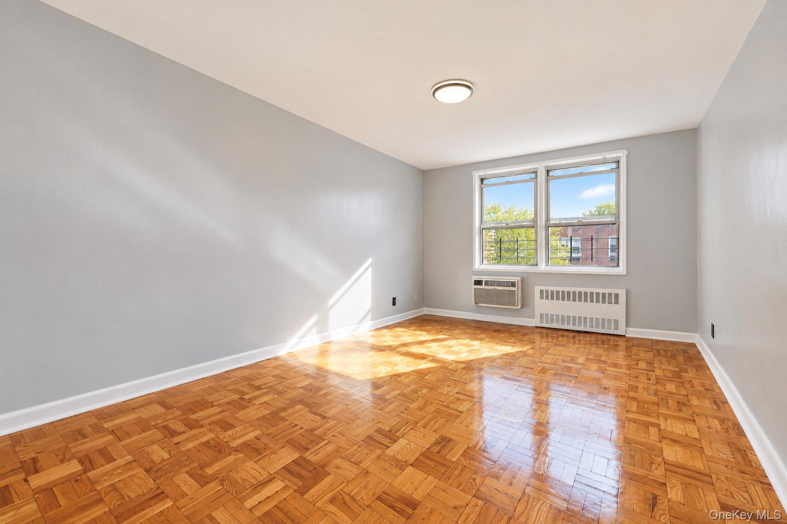 4 Sadore Lane, Unit 2W photo 10