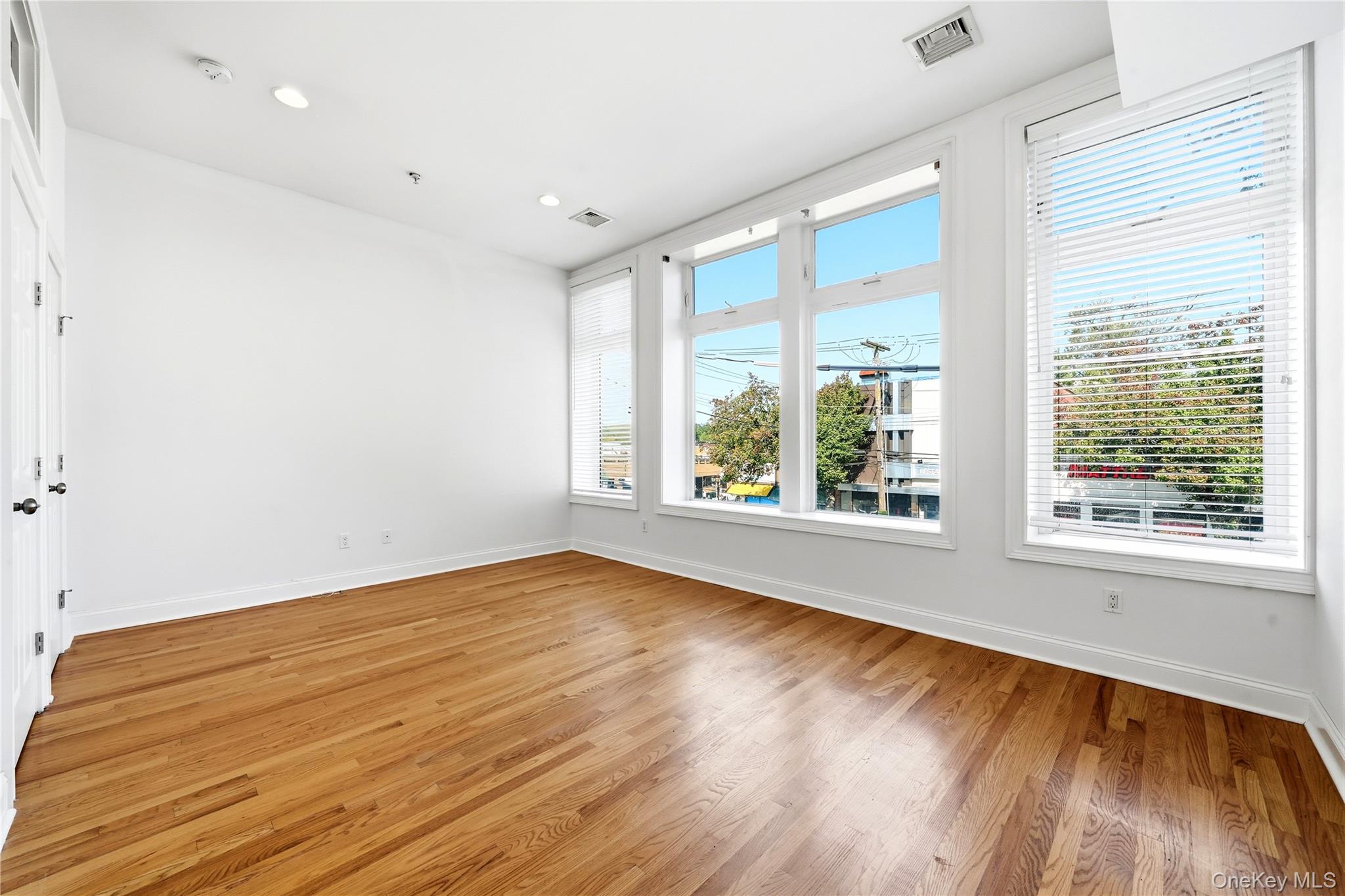 276 Main Street, Unit 2F photo 15